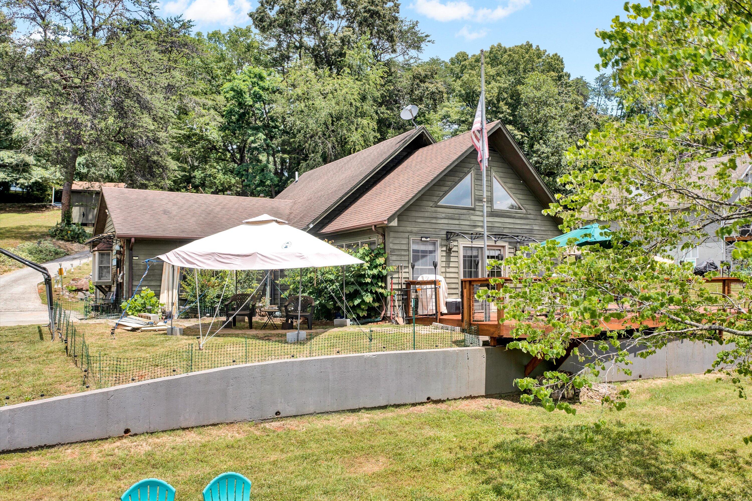 531 Brookwood Rd, Wirtz, Virginia image 2