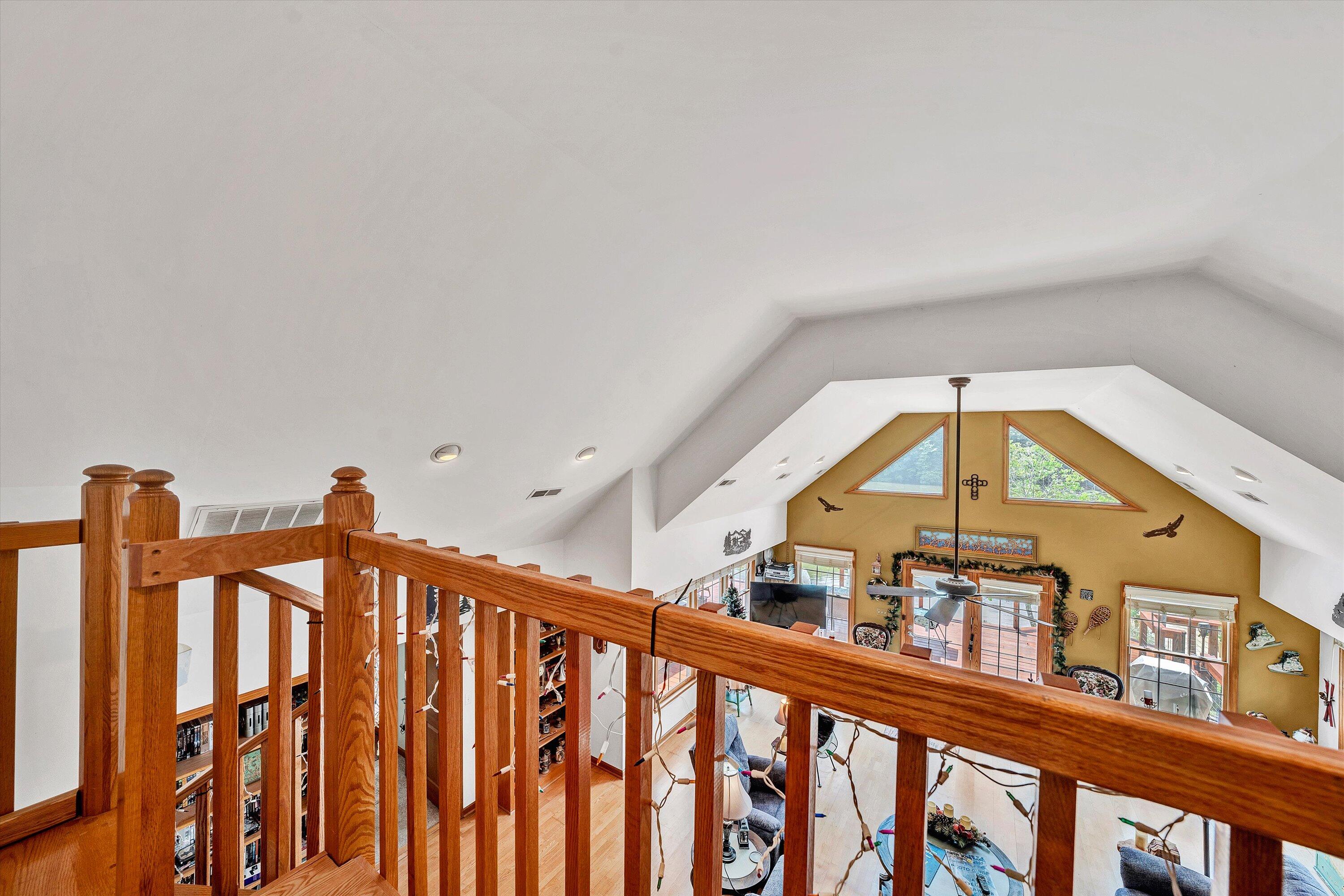 531 Brookwood Rd, Wirtz, Virginia image 18