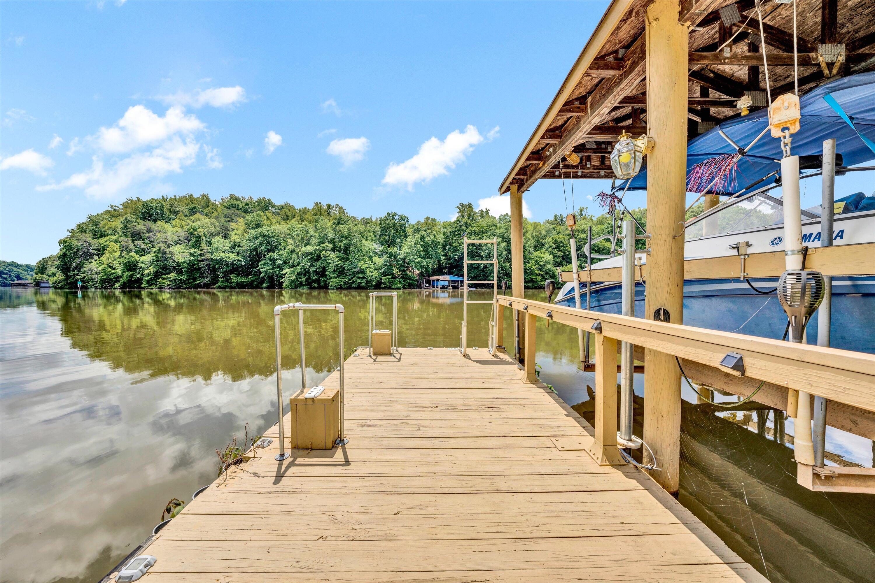 531 Brookwood Rd, Wirtz, Virginia image 30