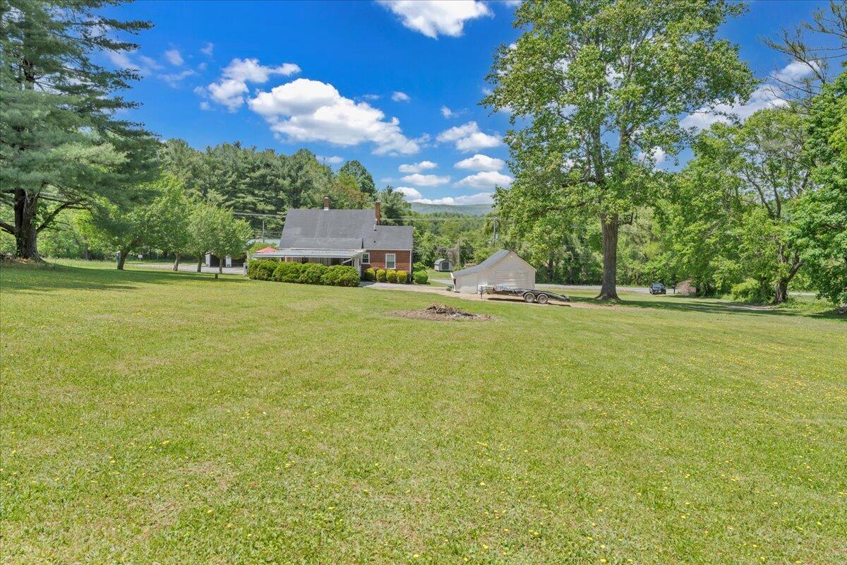 10664 Bent Mountain Rd, Bent Mountain, Virginia image 41