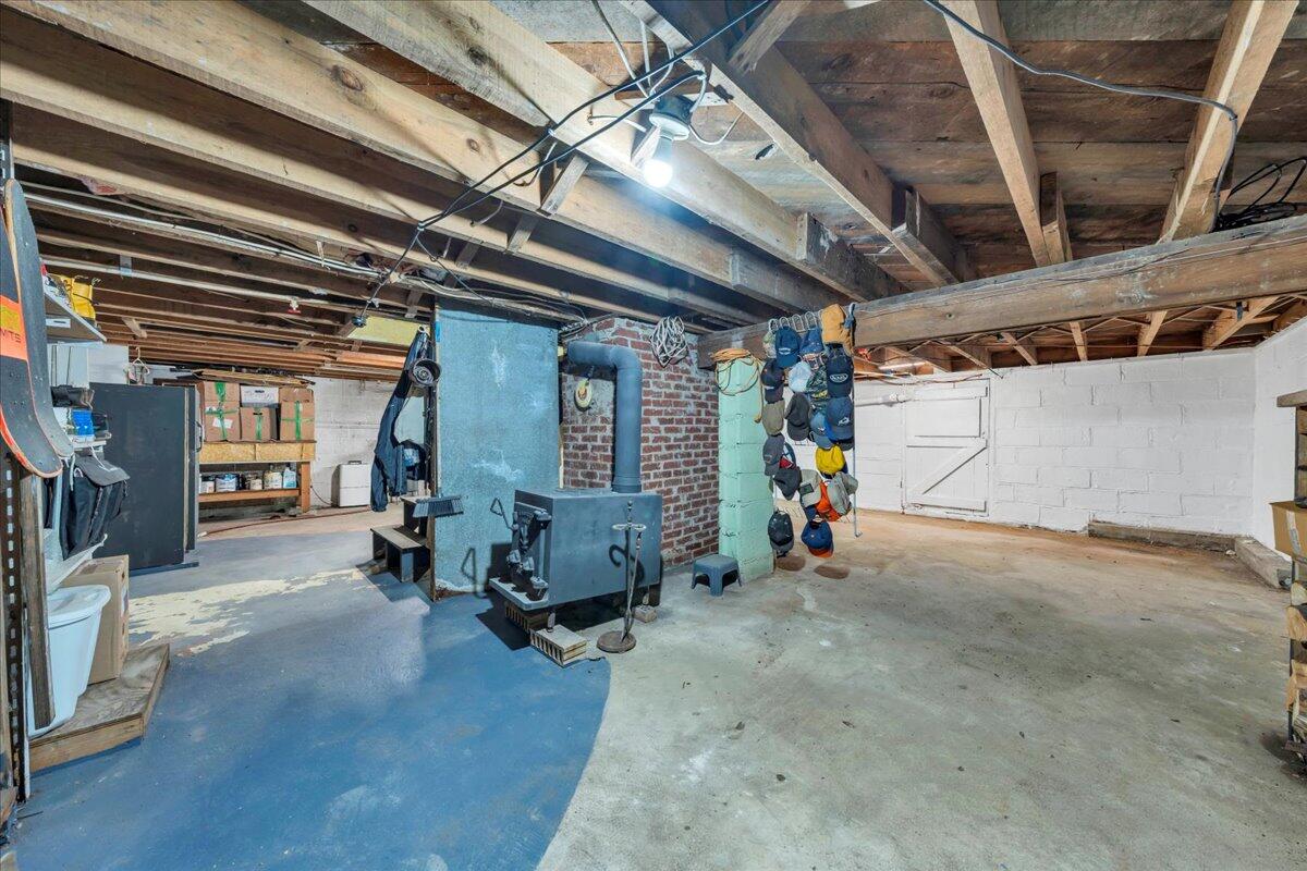 10664 Bent Mountain Rd, Bent Mountain, Virginia image 27