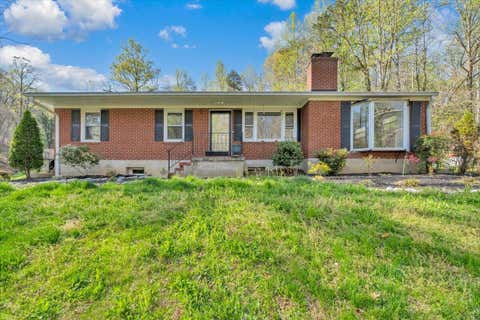Homes For Sale - 1065 Cain Dr<br/> Vinton, VA 24179