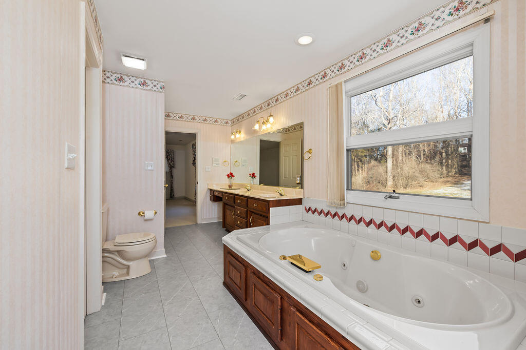 3527 Ridgecroft Dr, Lynchburg, Virginia image 38