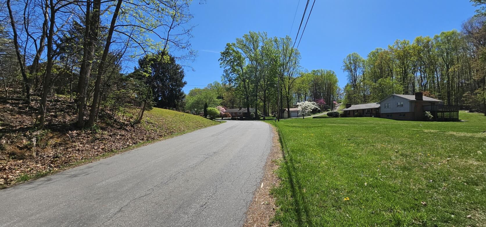 Yale Dr, Salem, Virginia image 12