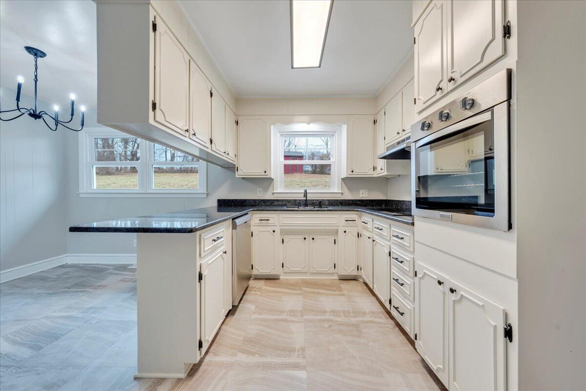 1225 Old Ferrum Rd, Ferrum, Virginia image 11