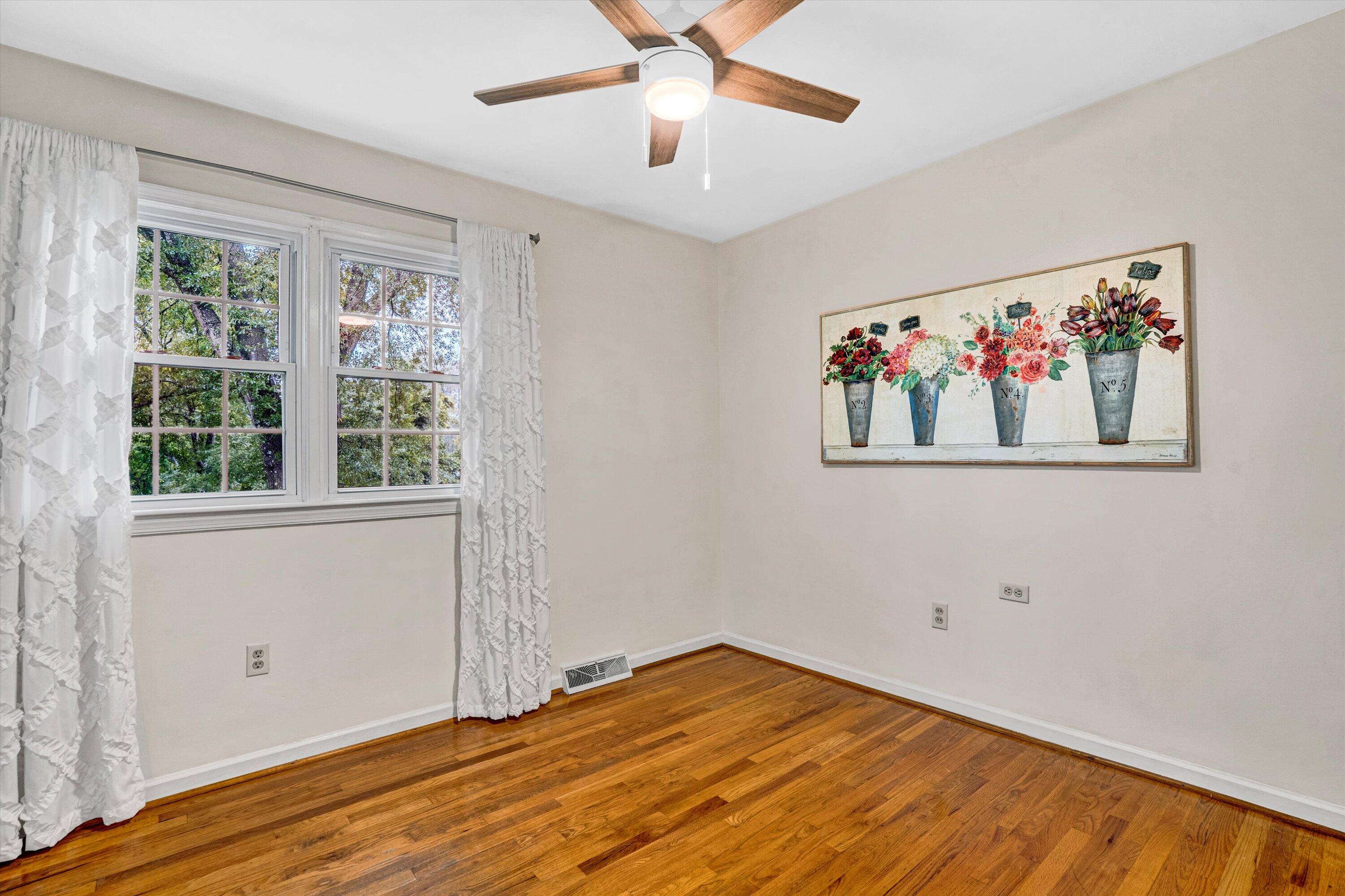 2440 Charing Cross Dr, Roanoke, Virginia image 23