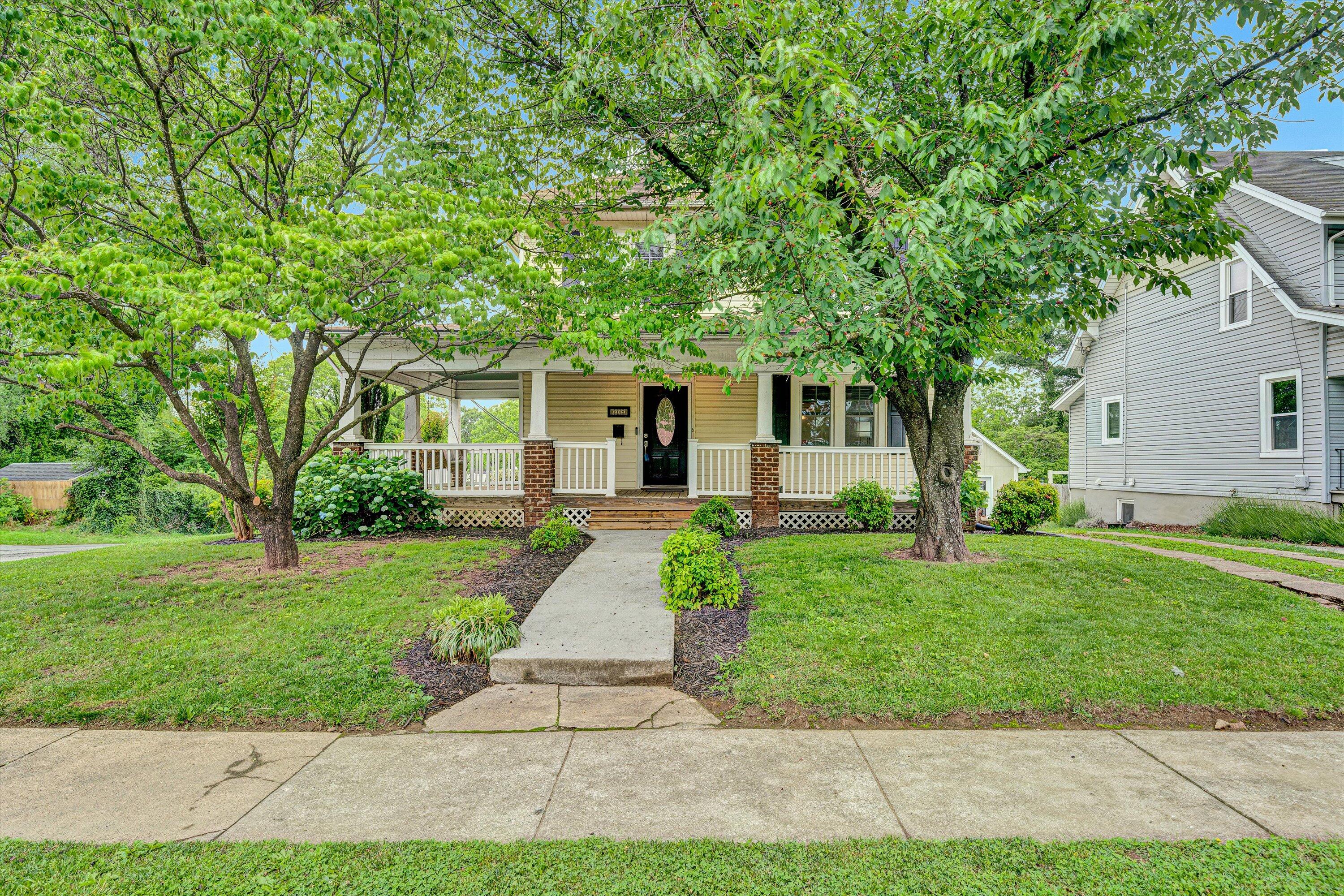 2102 Berkley Ave, Roanoke, Virginia image 1