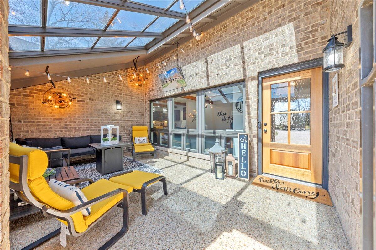 2498 Wolf  Run, Vinton, Virginia image 4