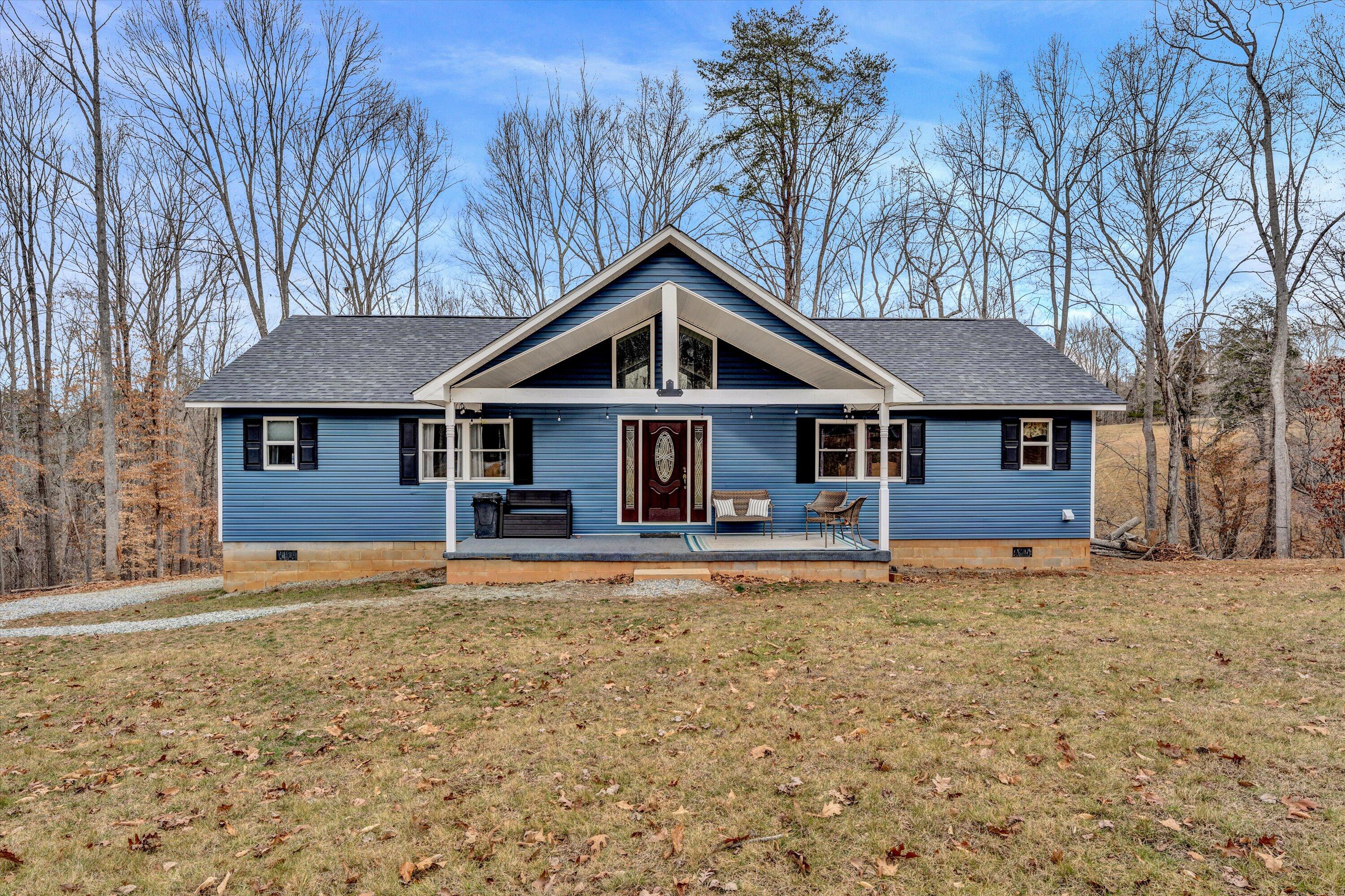 106 Whisper Knoll Dr, Moneta, Virginia image 3