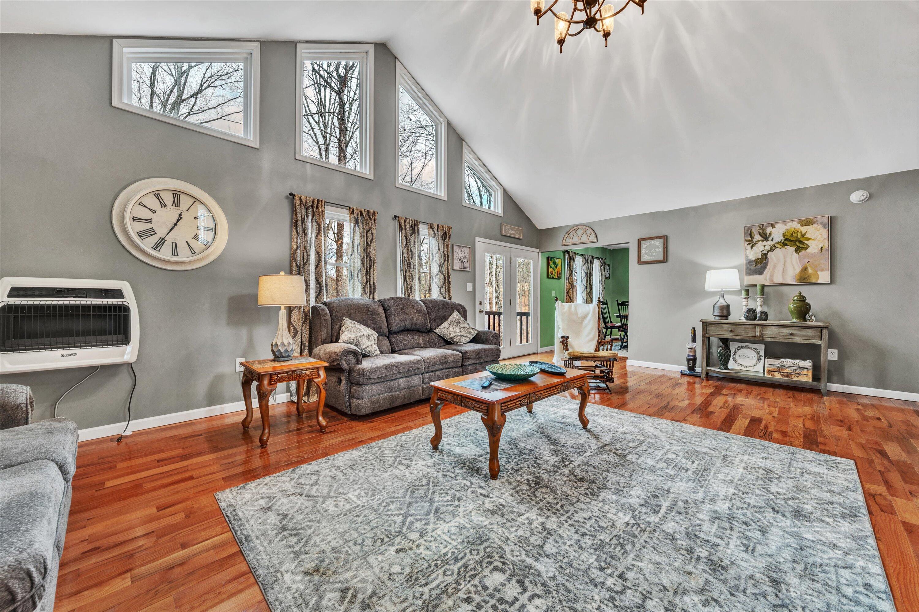 106 Whisper Knoll Dr, Moneta, Virginia image 15