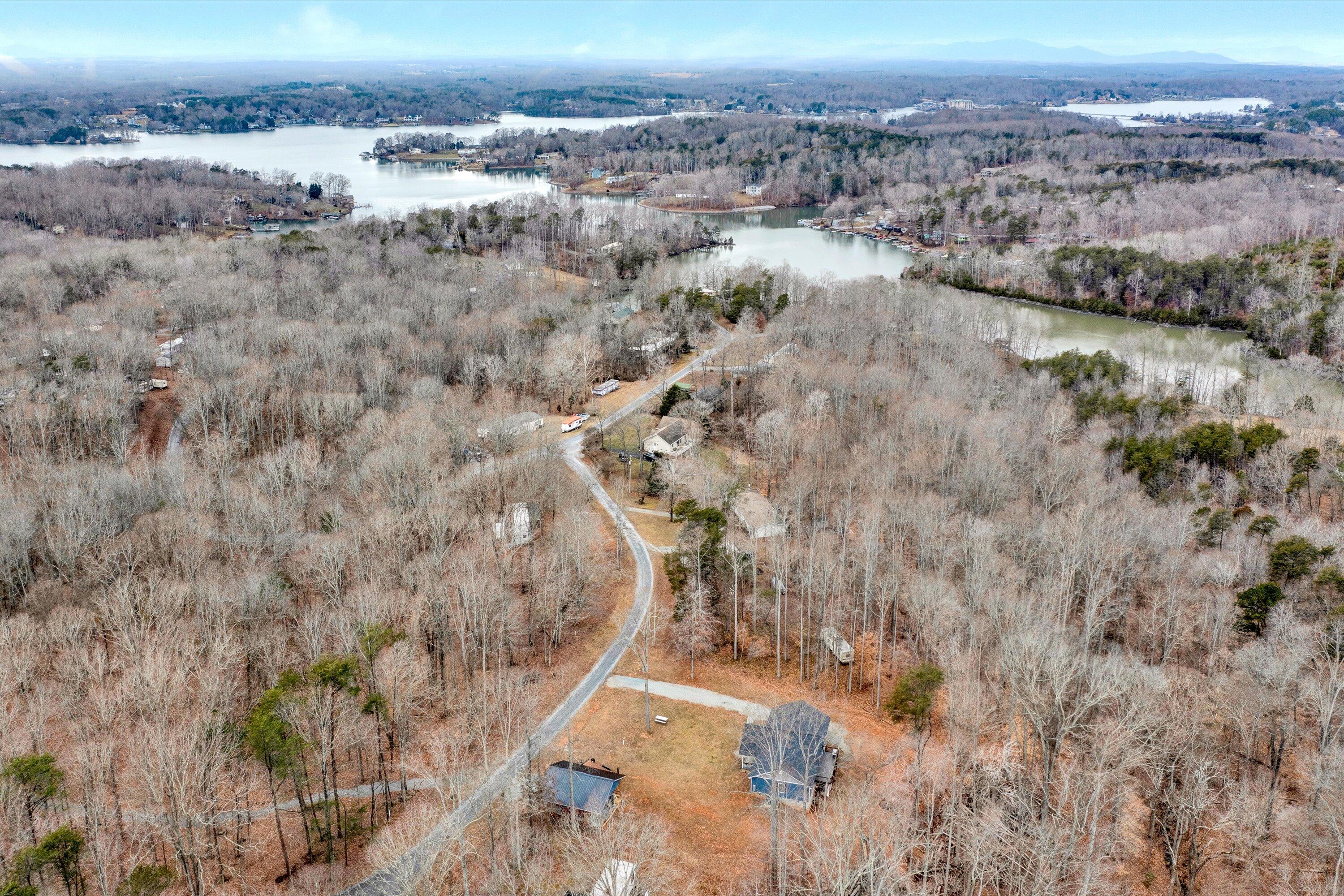 106 Whisper Knoll Dr, Moneta, Virginia image 13