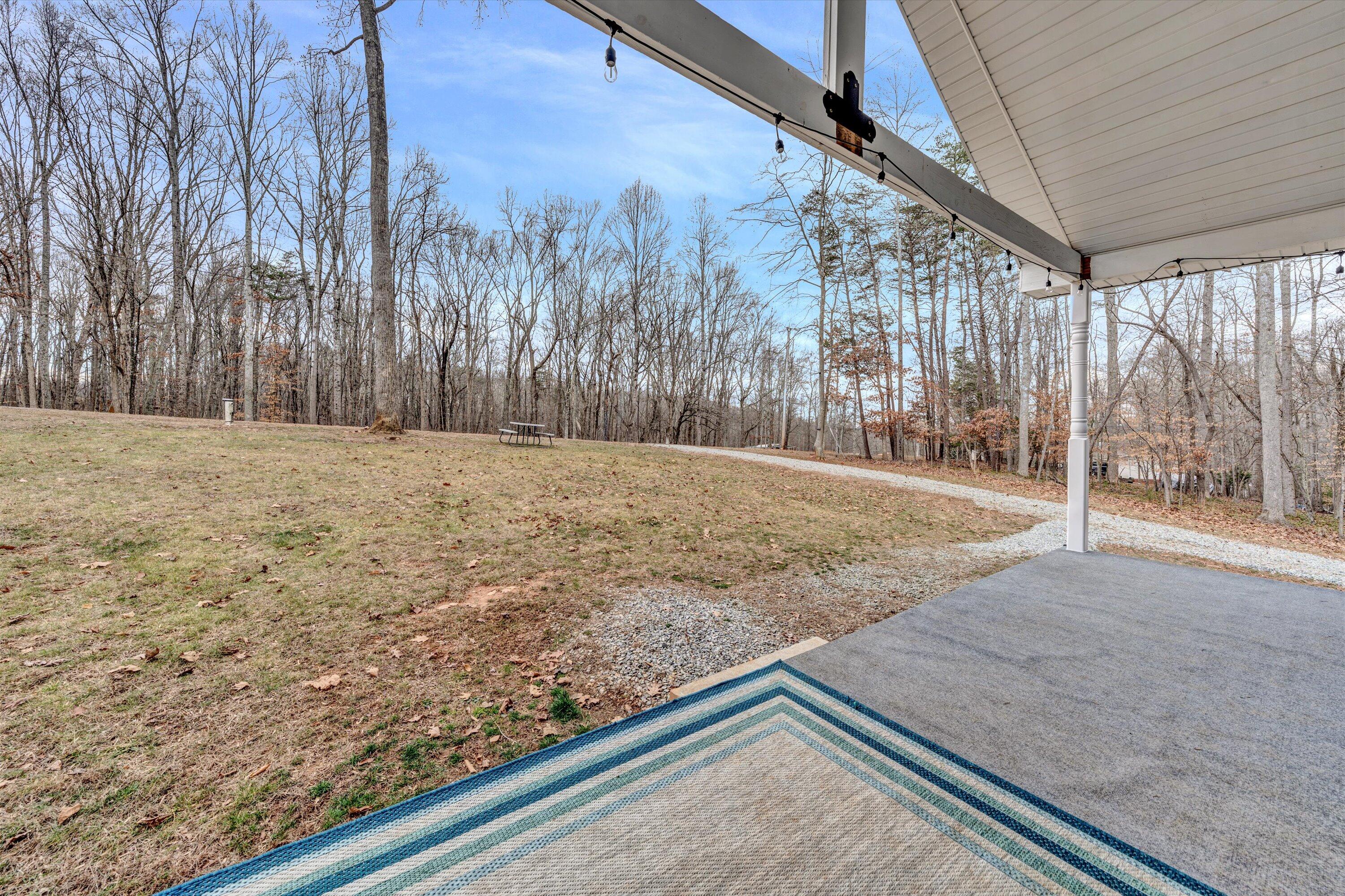 106 Whisper Knoll Dr, Moneta, Virginia image 5