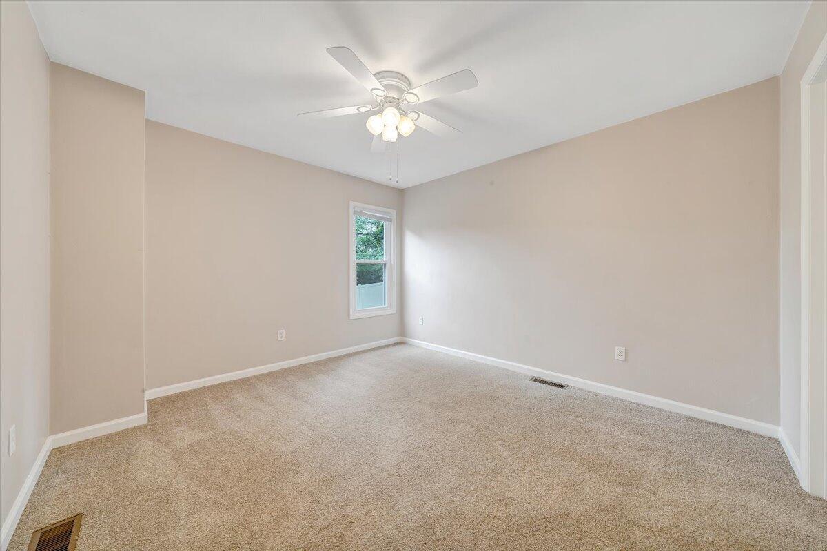 1894 Woodmere Ct, Salem, Virginia image 24