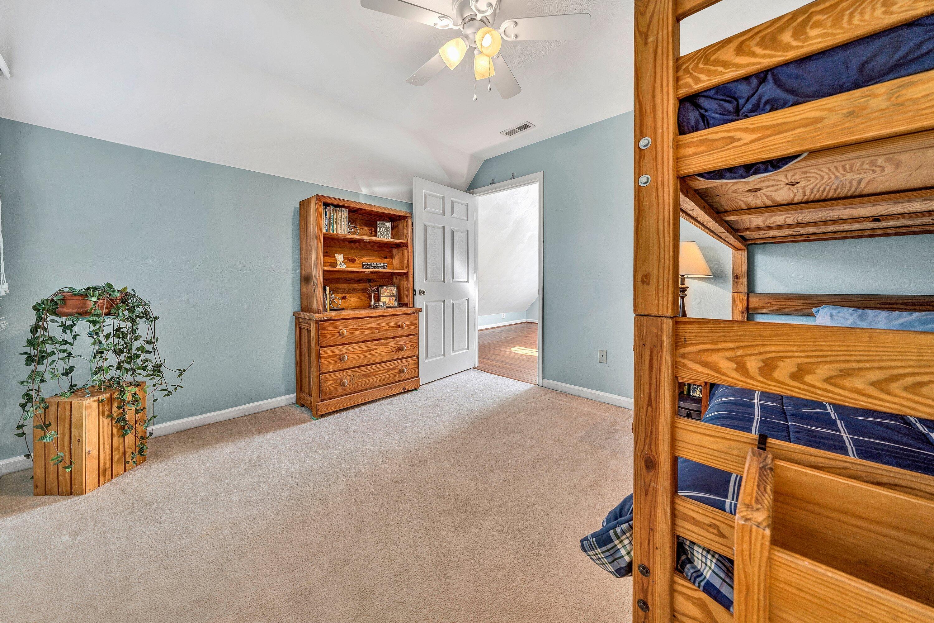 633 Winesap Rd, Roanoke, Virginia image 31