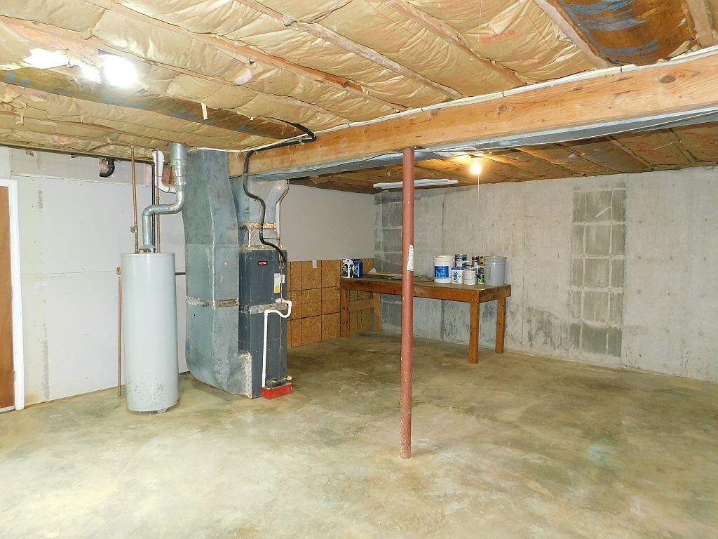 Roanoke, Virginia 24018, United States, 3 Bedrooms Bedrooms, ,2 BathroomsBathrooms,Residential,Active,156188