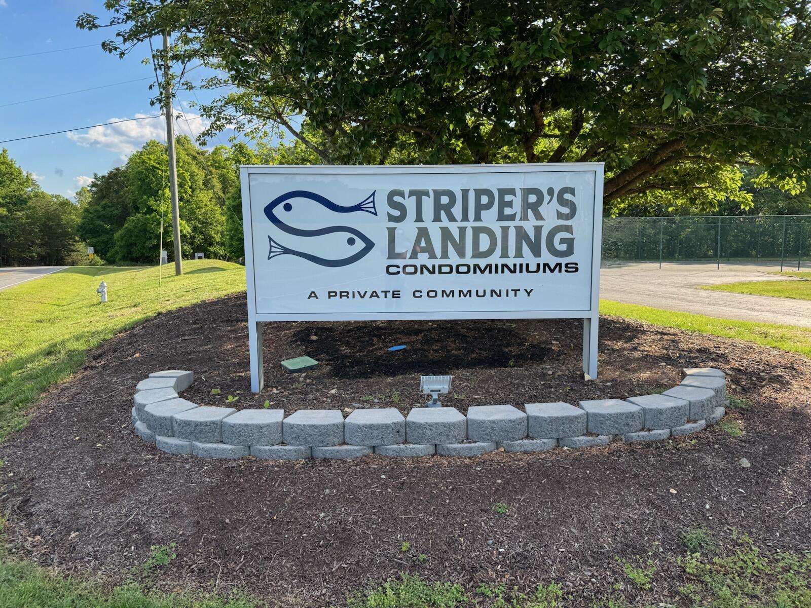 1089 Bluewater Dr #414, Moneta, Virginia image 2