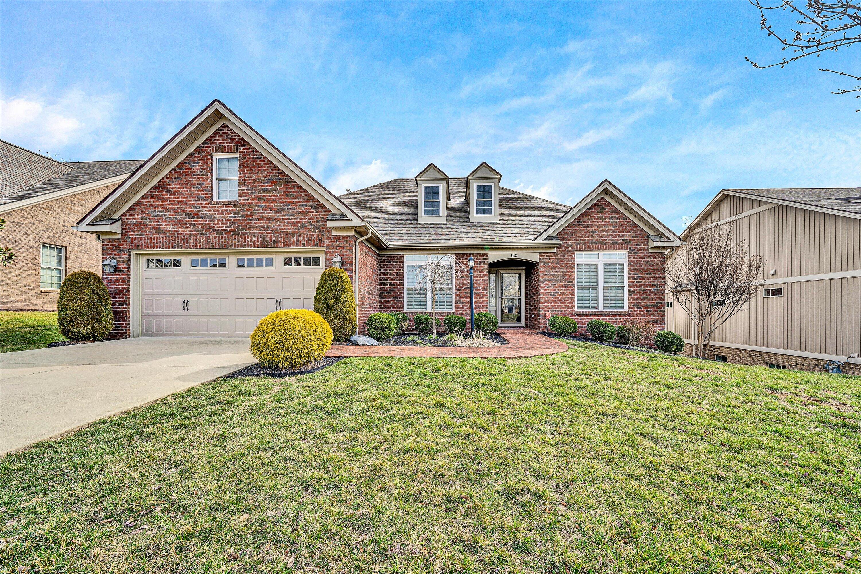 480 Deer Run Cir, Salem, Virginia image 2