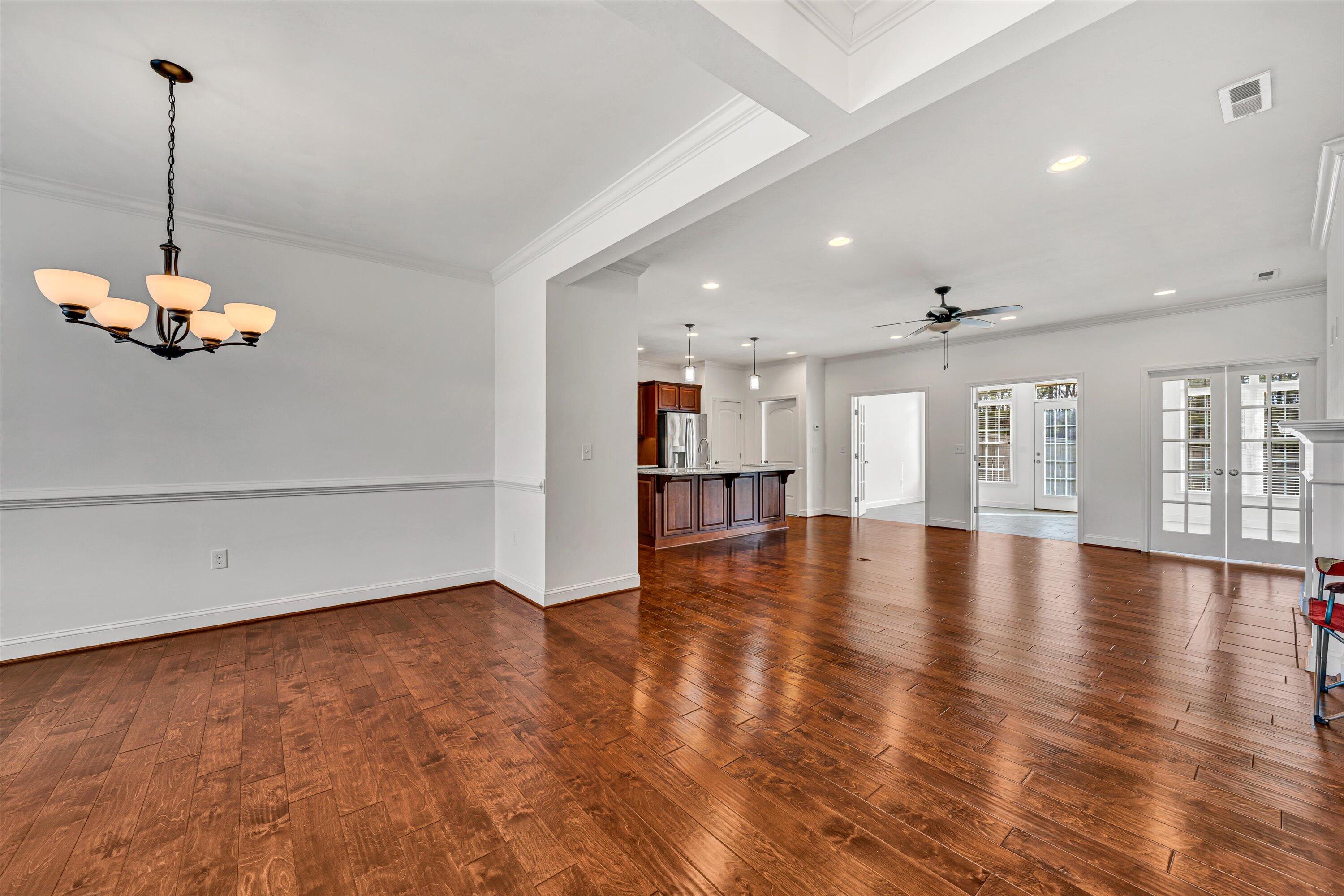 480 Deer Run Cir, Salem, Virginia image 7