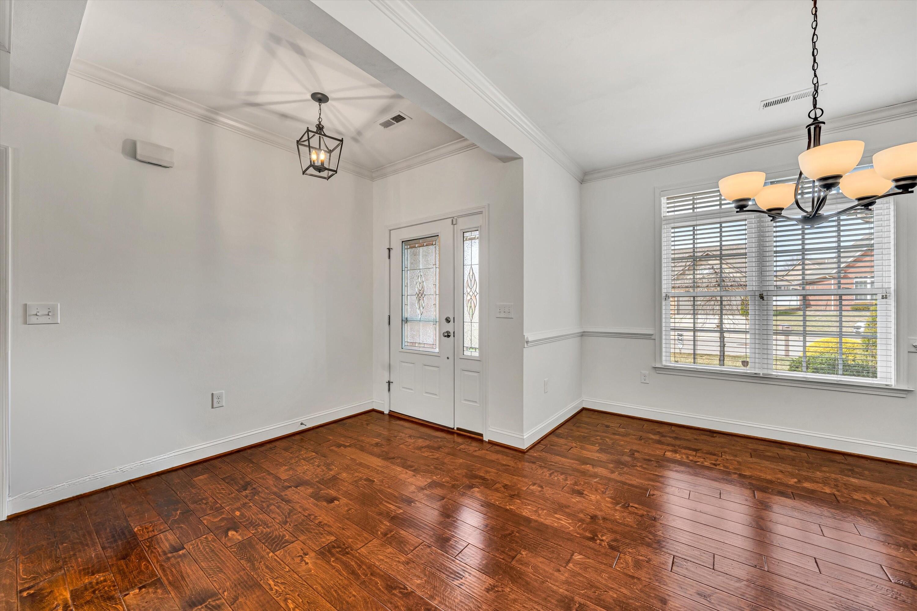 480 Deer Run Cir, Salem, Virginia image 4