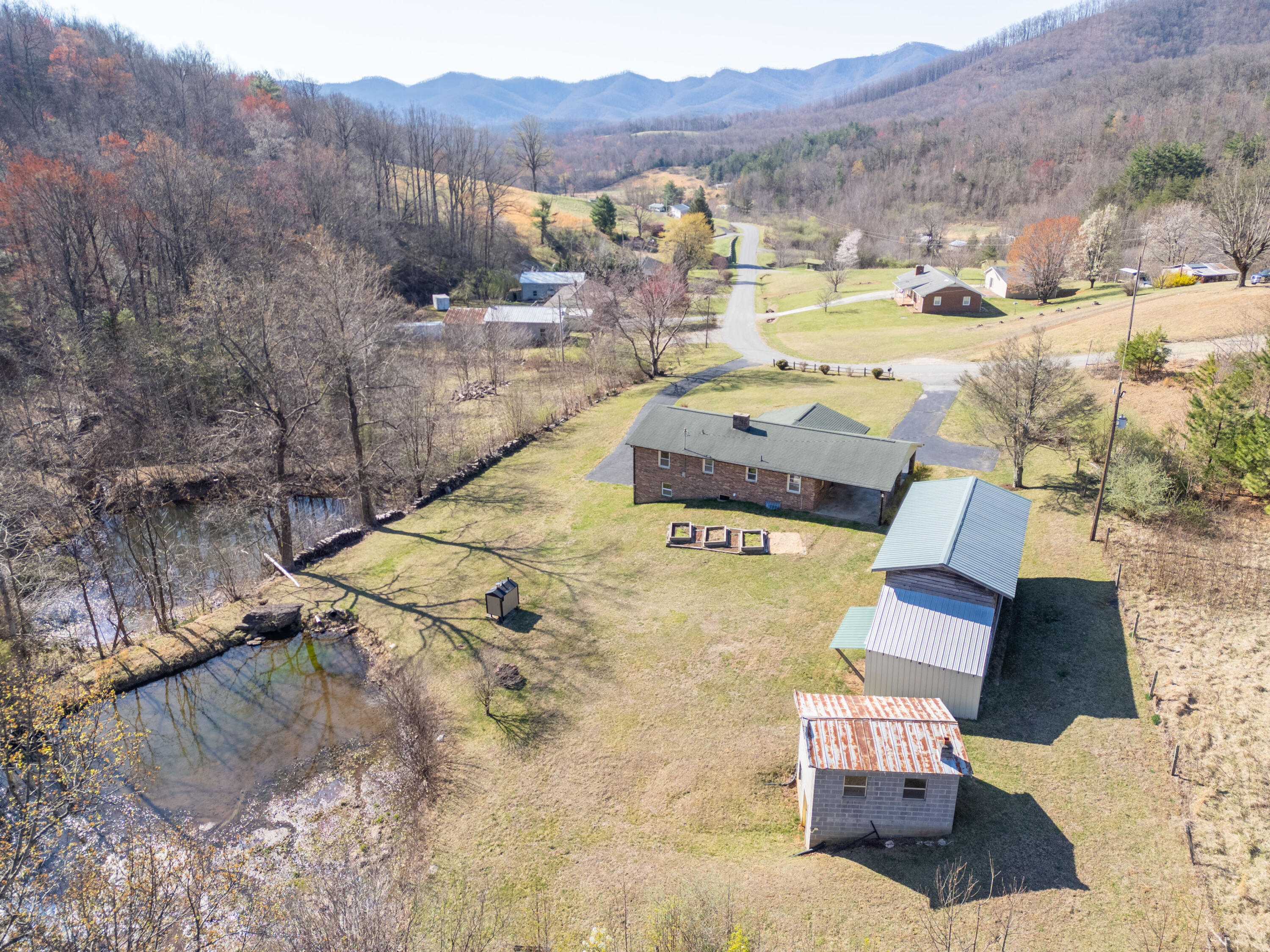 5949 Belcher Mountain Rd, Woolwine, Virginia image 14