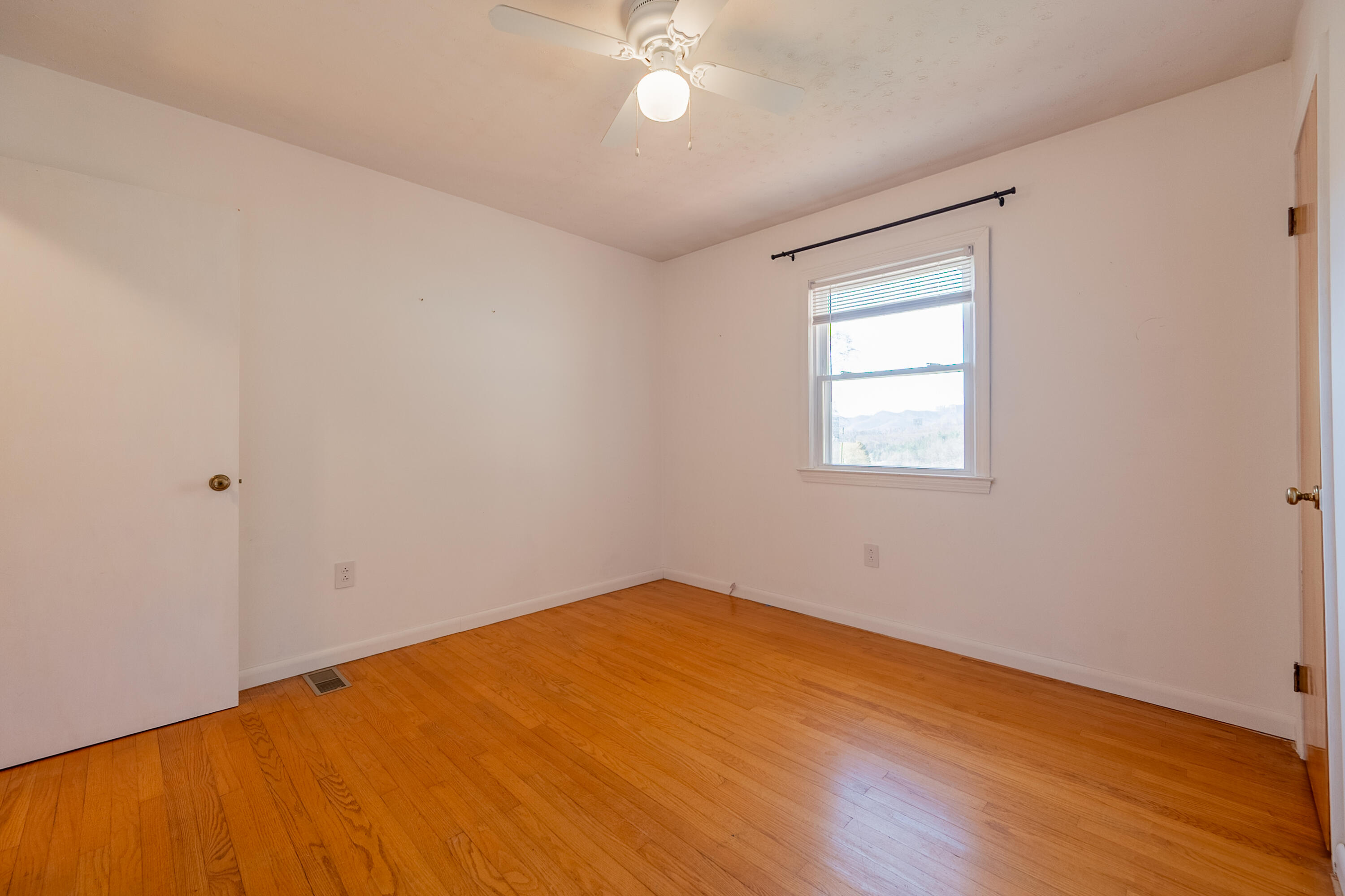 5949 Belcher Mountain Rd, Woolwine, Virginia image 41