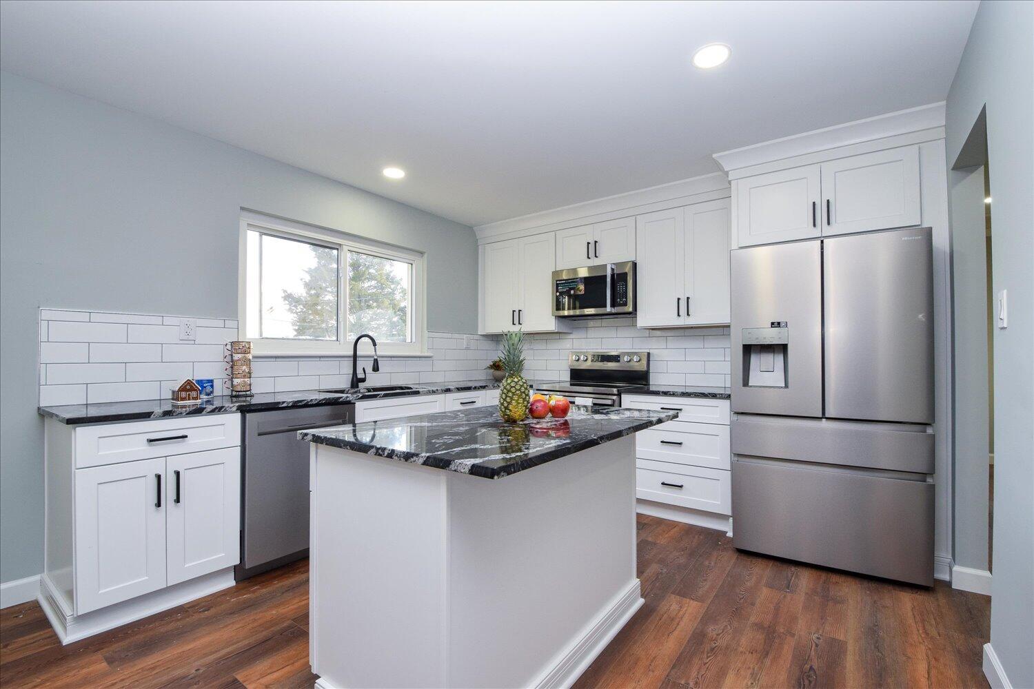 Roanoke, Virginia 24017, United States, 4 Bedrooms Bedrooms, ,2 BathroomsBathrooms,Residential,Active,245748