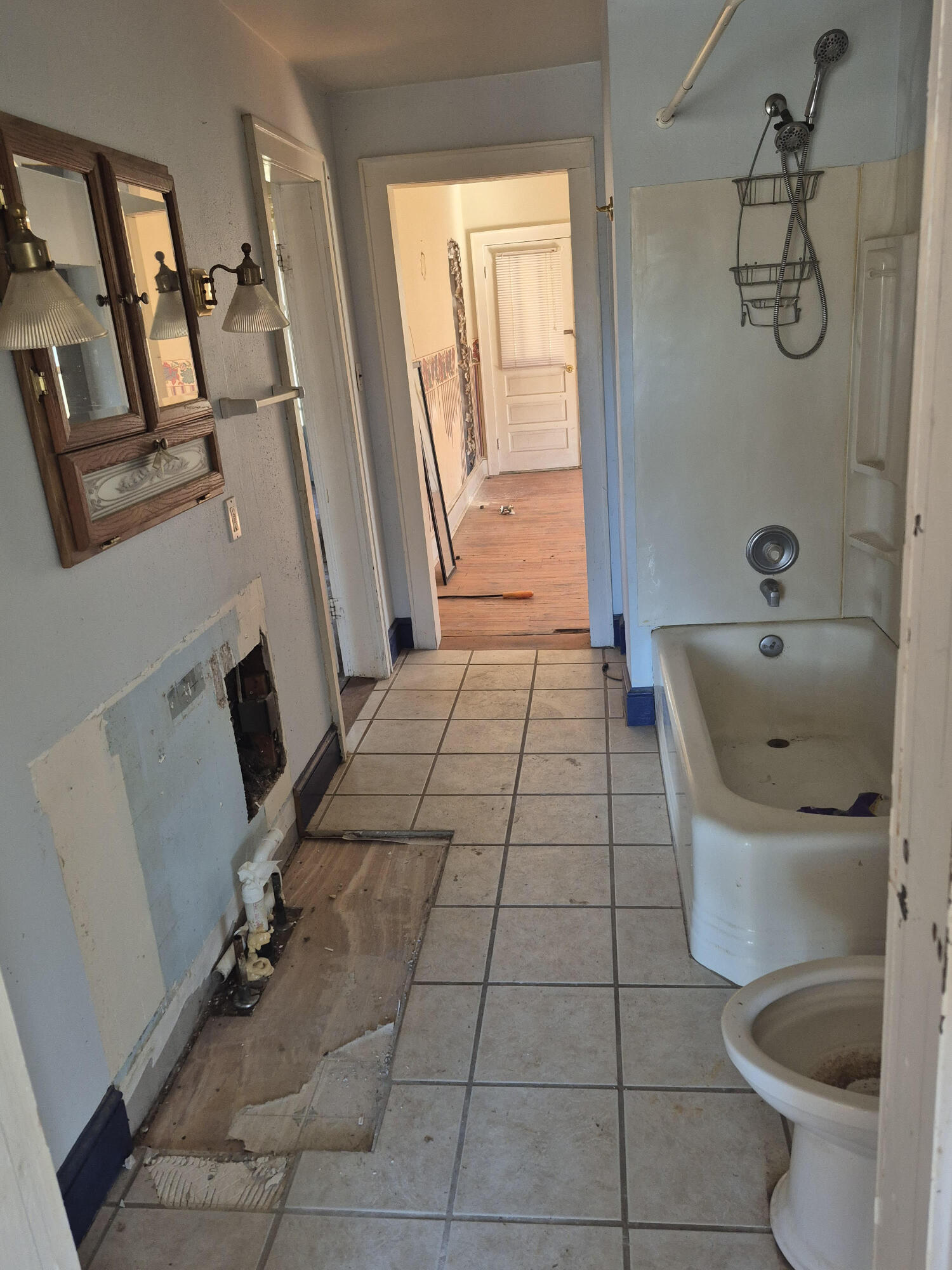 8407 Roanoke Rd, Fincastle, Virginia image 9