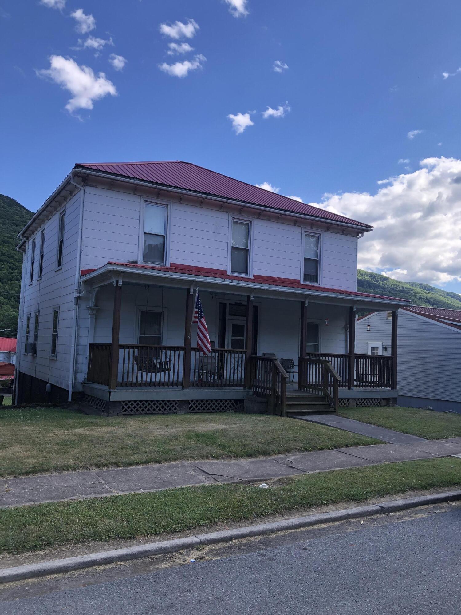 313 Alleghany St, Clifton Forge, Virginia image 1