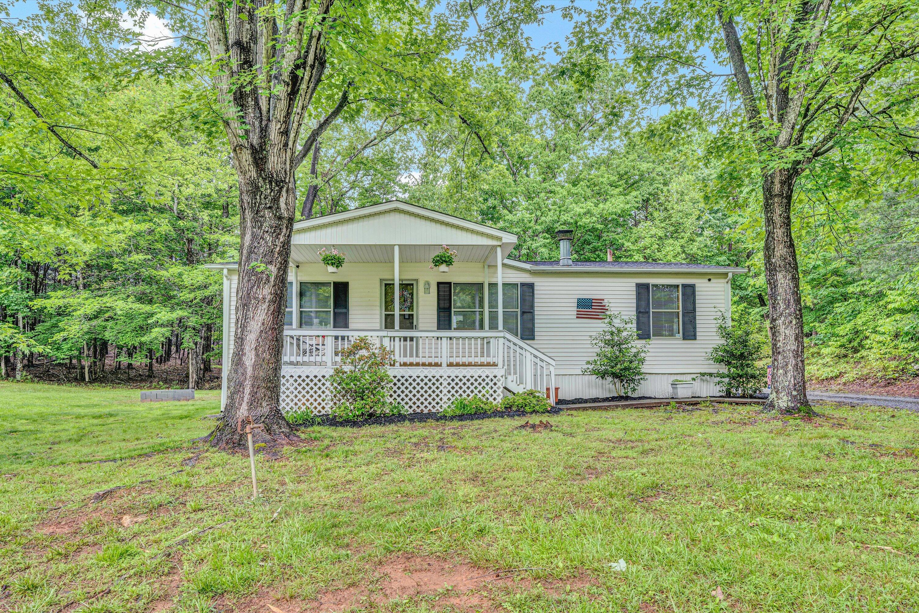 34 E Baytree Ct, Moneta, Ohio image 2