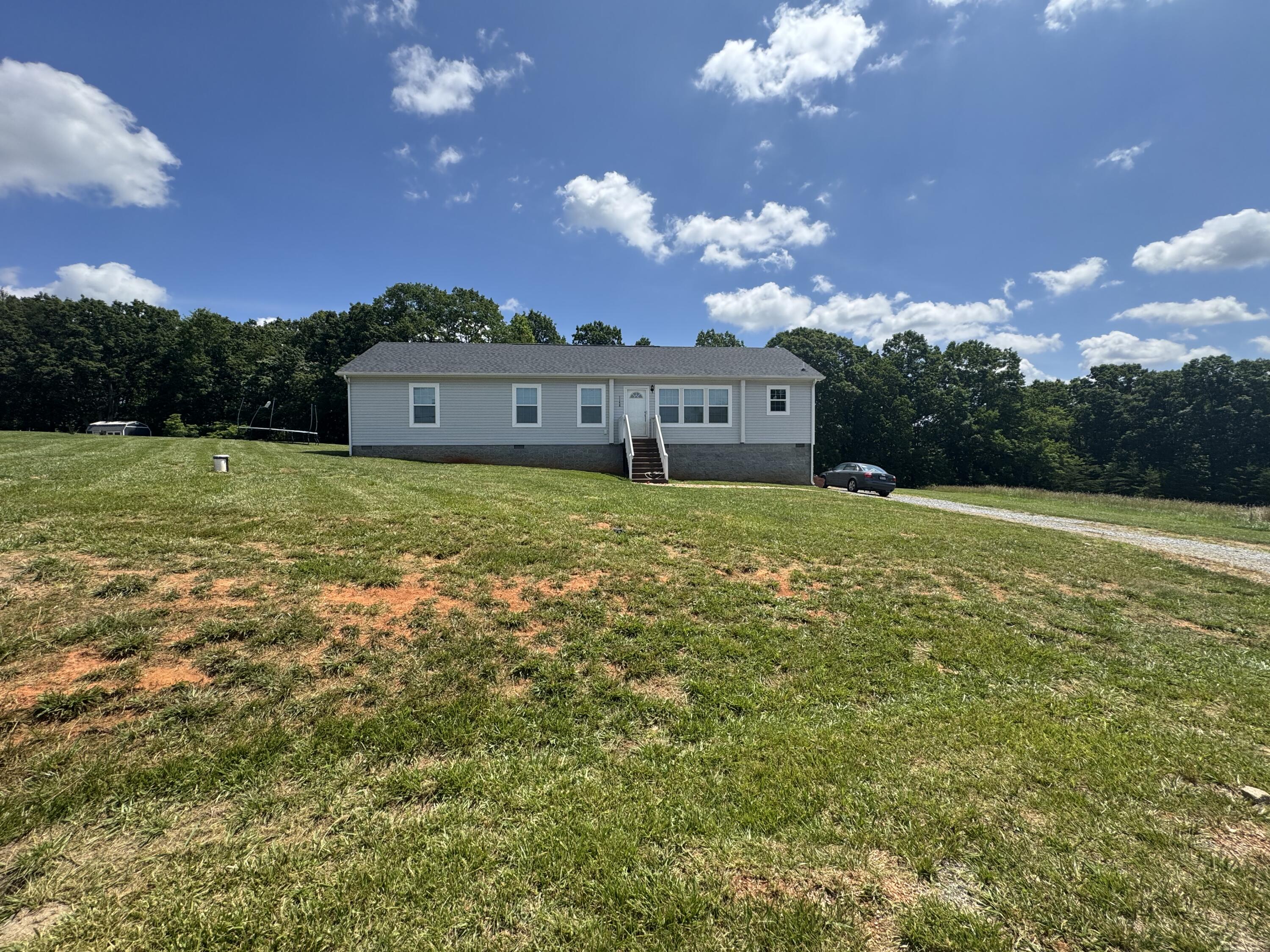 1148 Chapel View Ln, Goodview, Virginia image 1