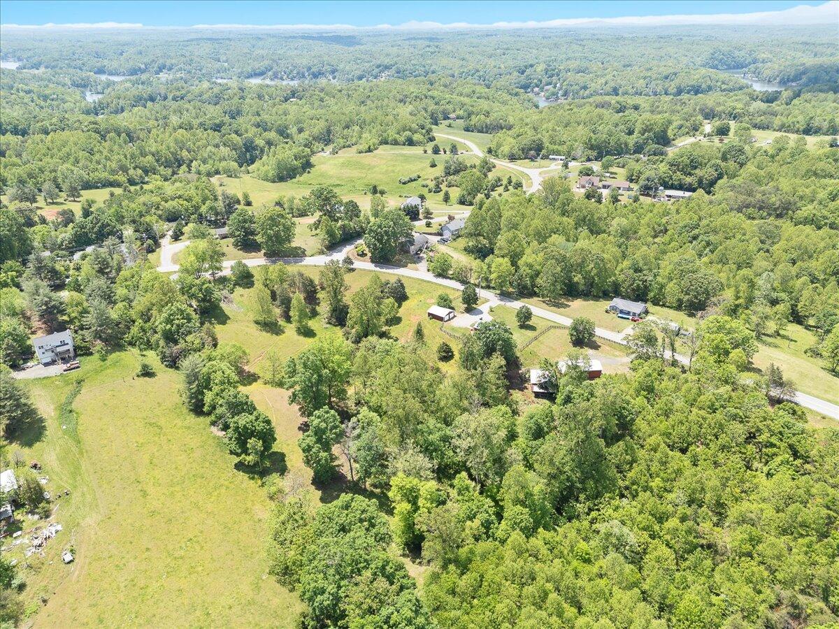 9462 Goodview Rd, Goodview, Virginia image 38