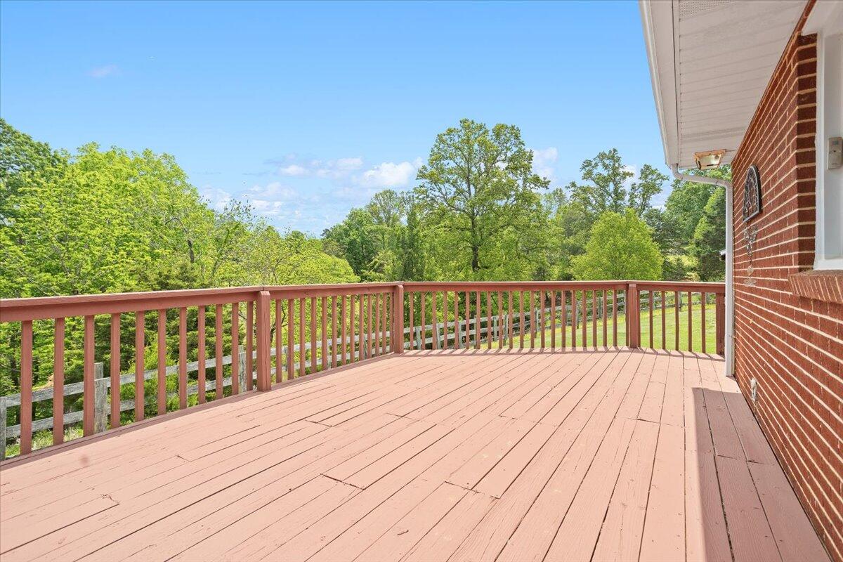 9462 Goodview Rd, Goodview, Virginia image 10