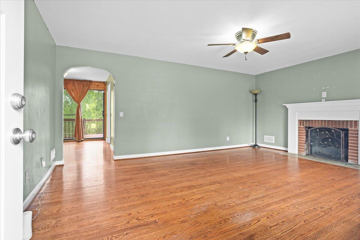 9462 Goodview Rd, Goodview, Virginia image 5