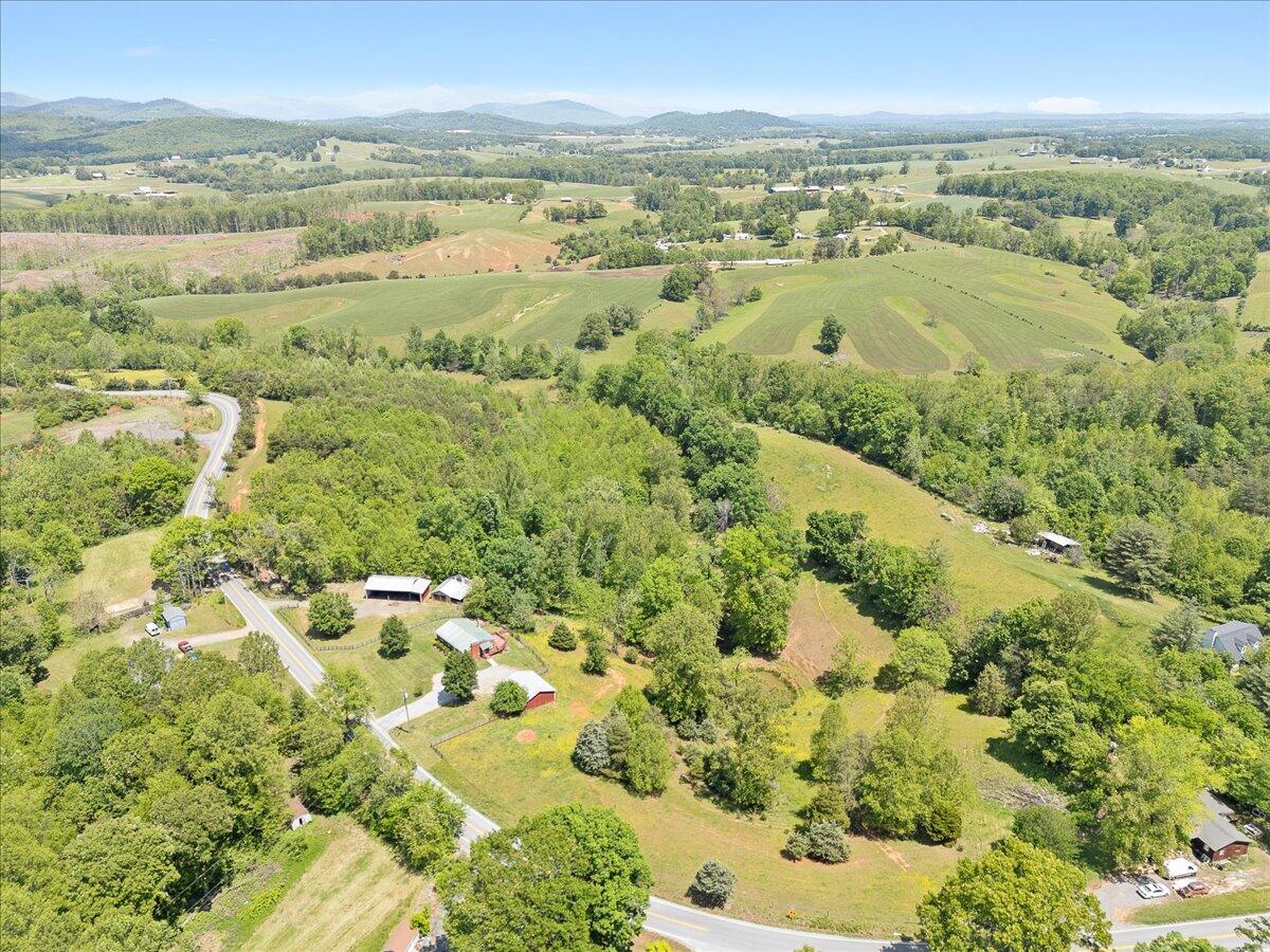 9462 Goodview Rd, Goodview, Virginia image 42