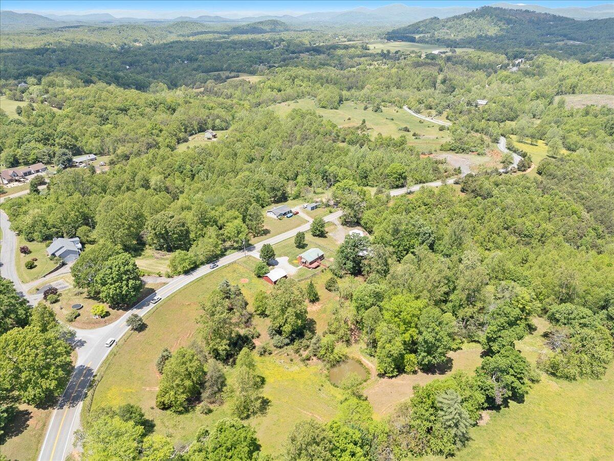 9462 Goodview Rd, Goodview, Virginia image 40