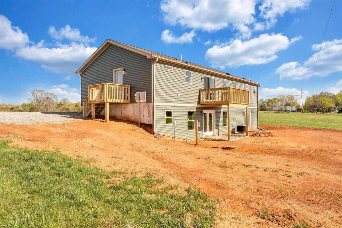 2227 Hendricks Store Rd, Moneta, Virginia image 36