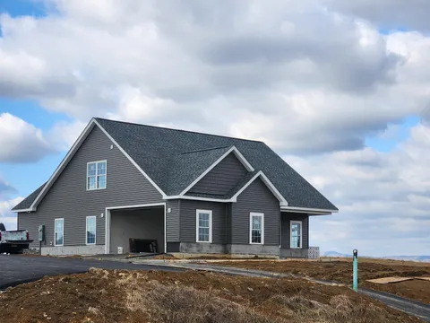 MLS: 913889