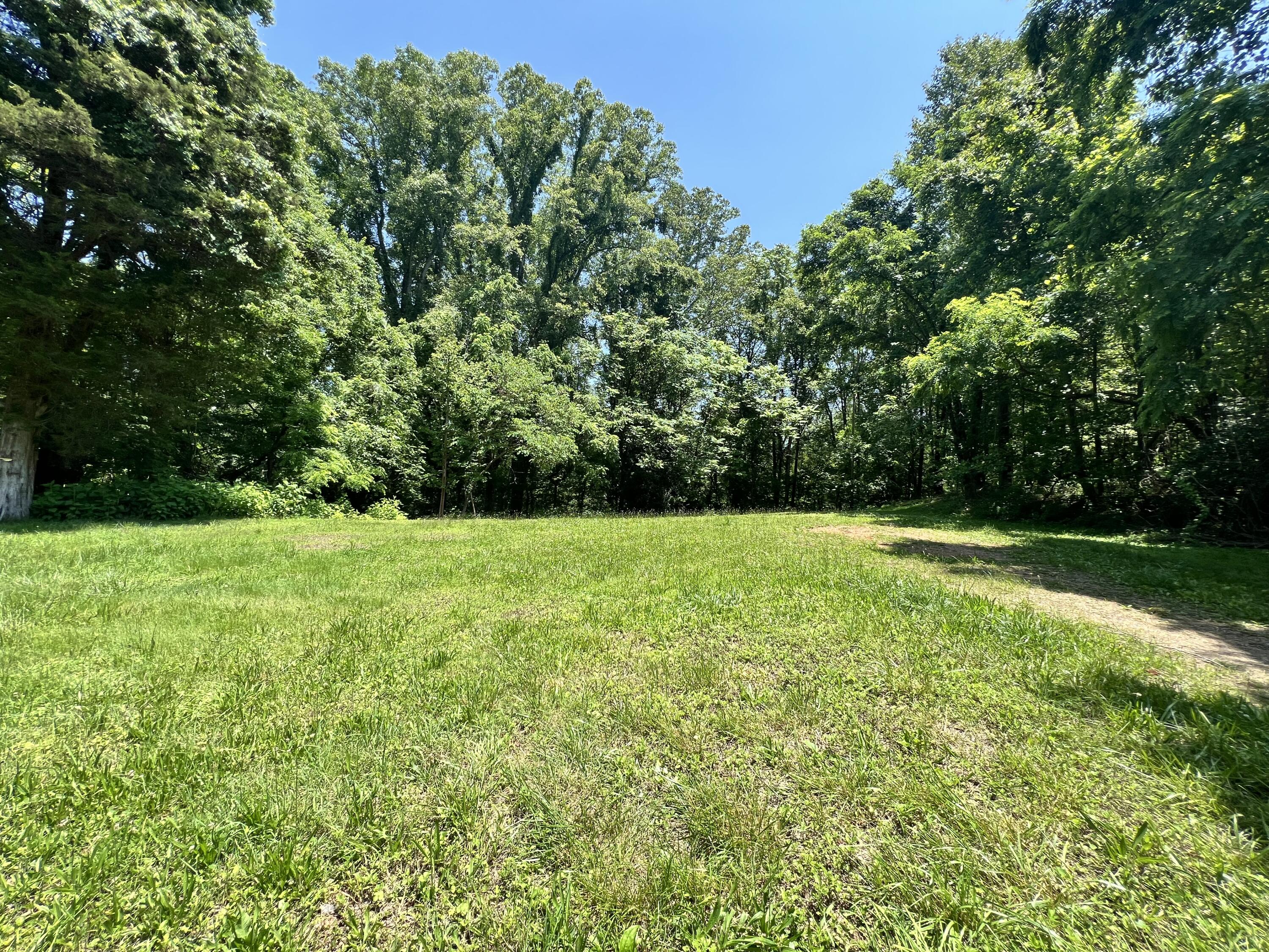 1673 Roundabout Rd, Martinsville, Virginia image 1