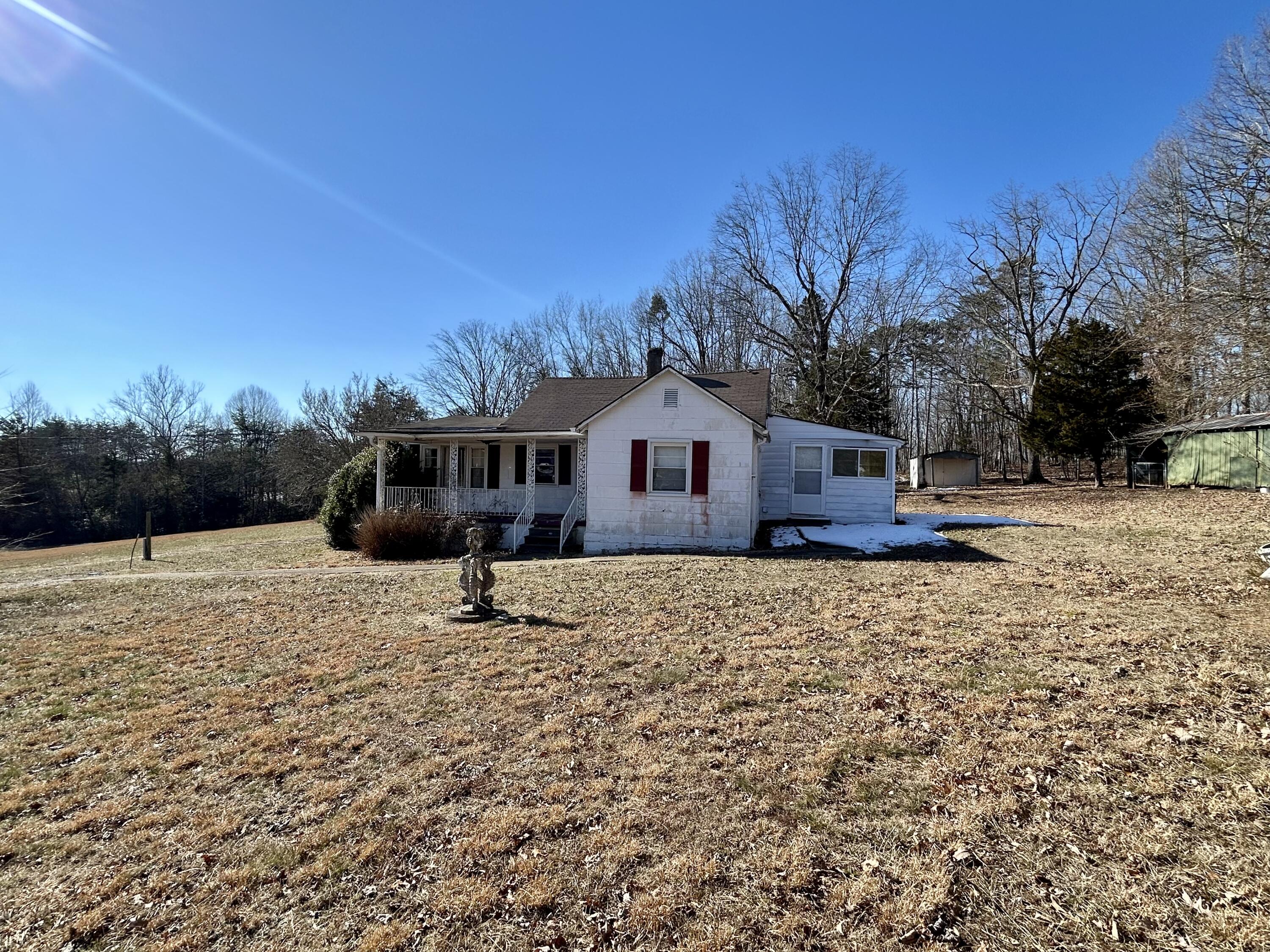 10457 Rockford School Rd, Gretna, Virginia image 1