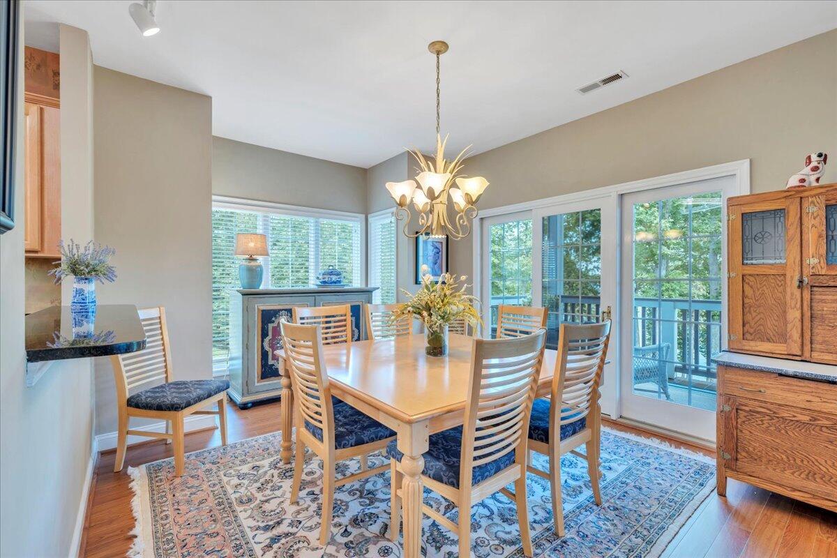 305 South Pointe Shore Dr, Moneta, Virginia image 4