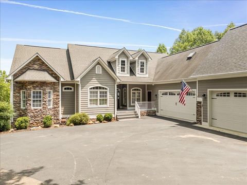 Homes For Sale - 5540 Caron View Ln<br/> Roanoke, VA 24014