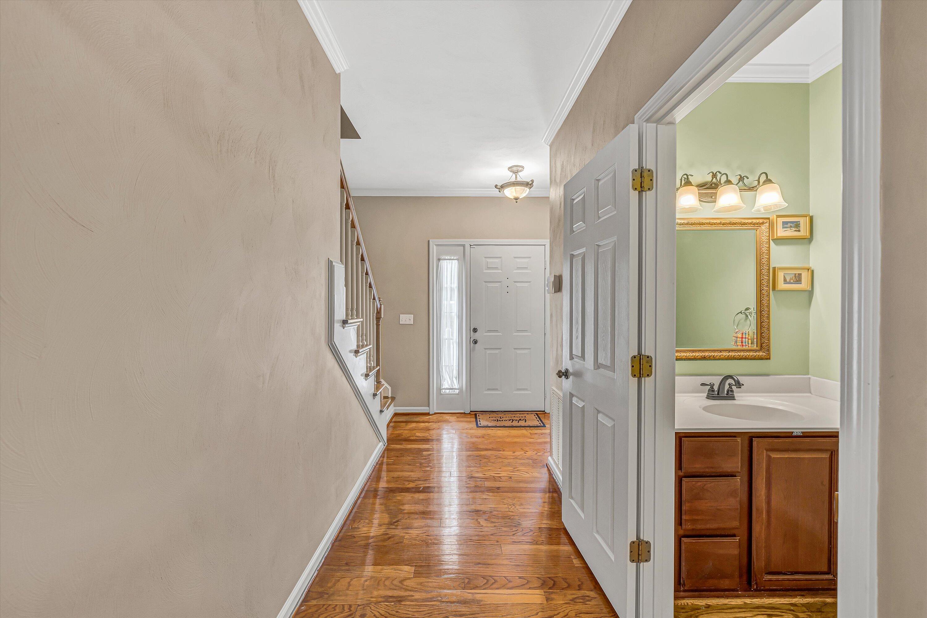 145 Bogey Ln, Salem, Virginia image 5