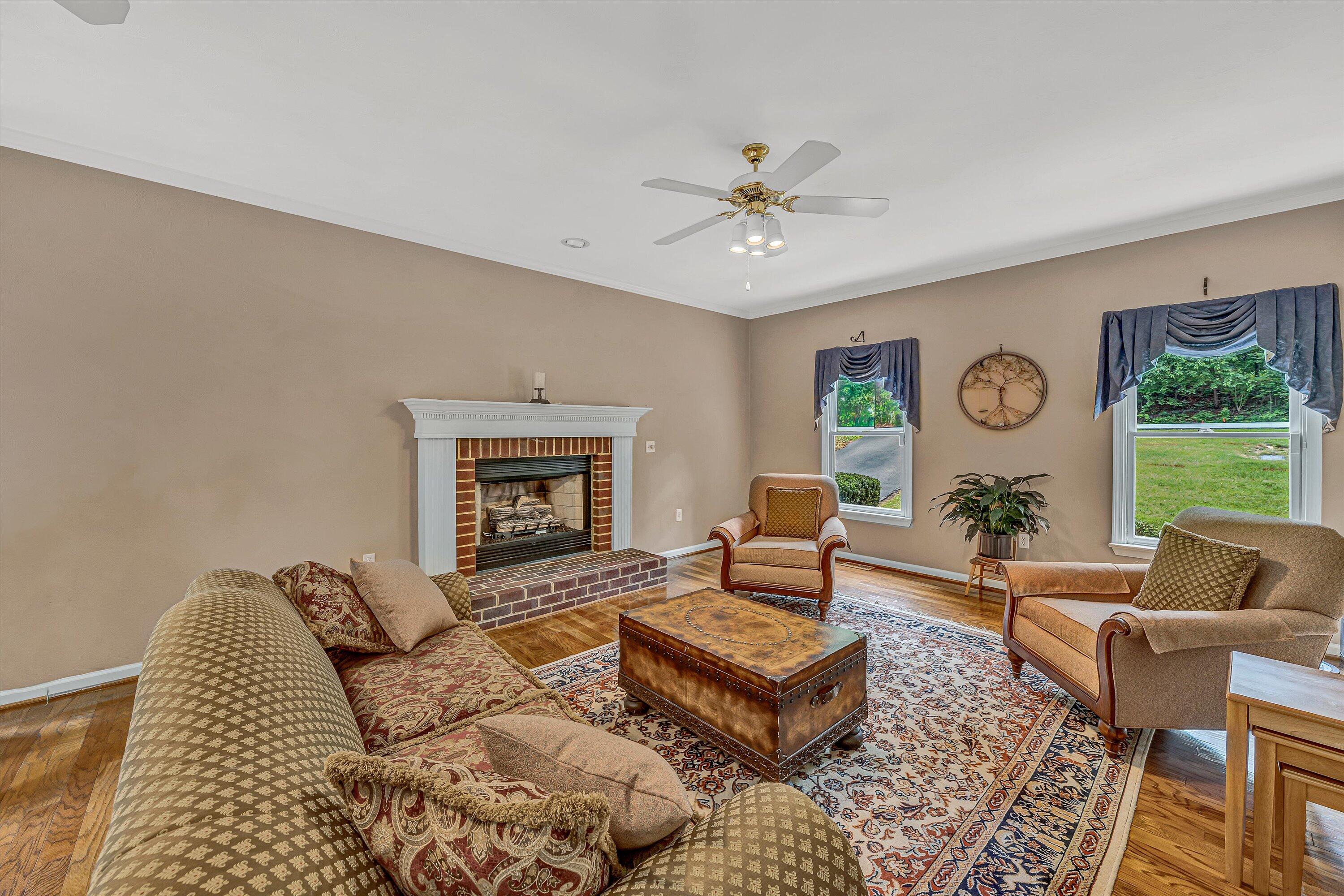 145 Bogey Ln, Salem, Virginia image 17