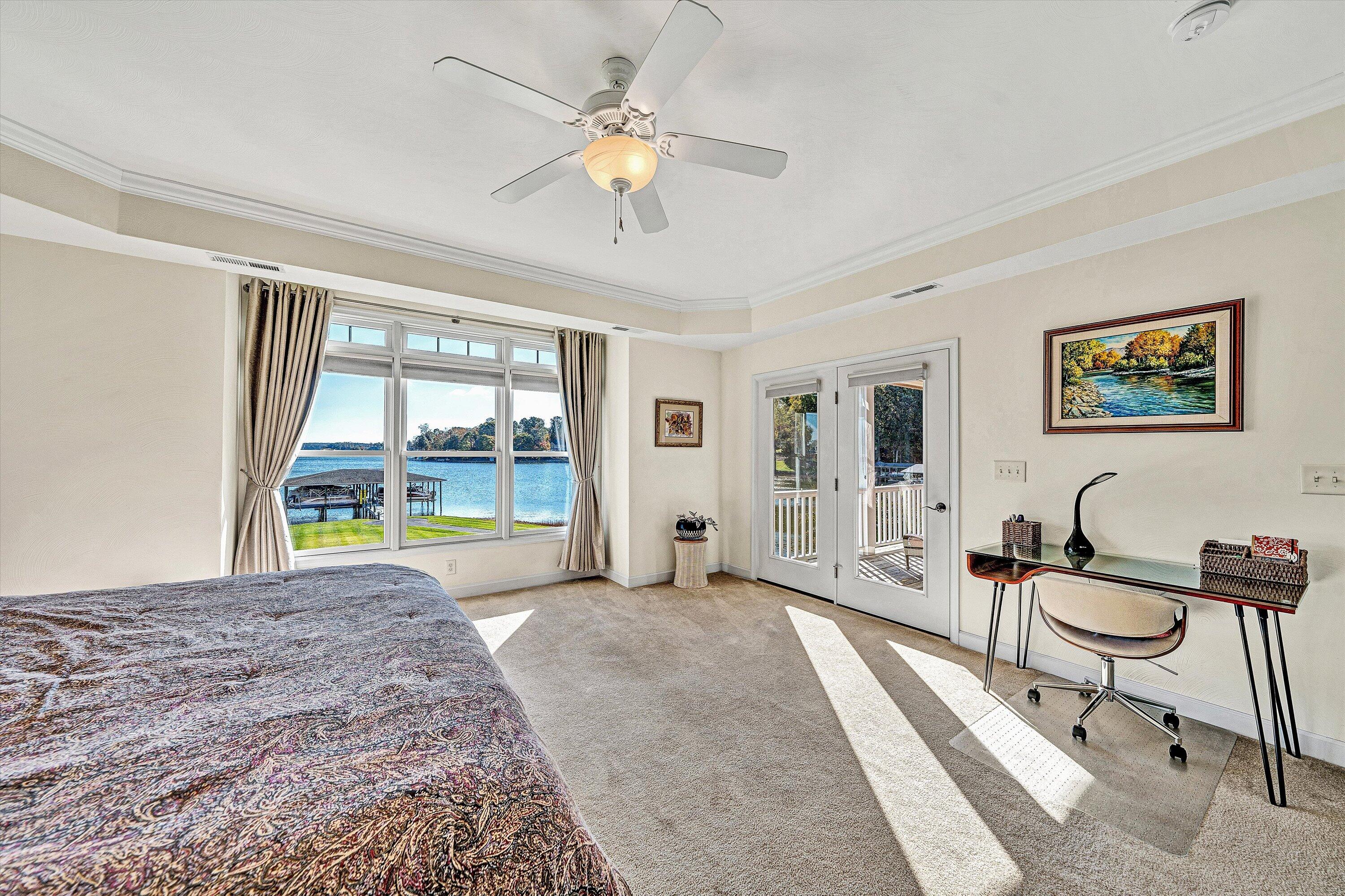 Moneta, Virginia 24121, United States, 4 Bedrooms Bedrooms, ,3 BathroomsBathrooms,Residential,Active,237366