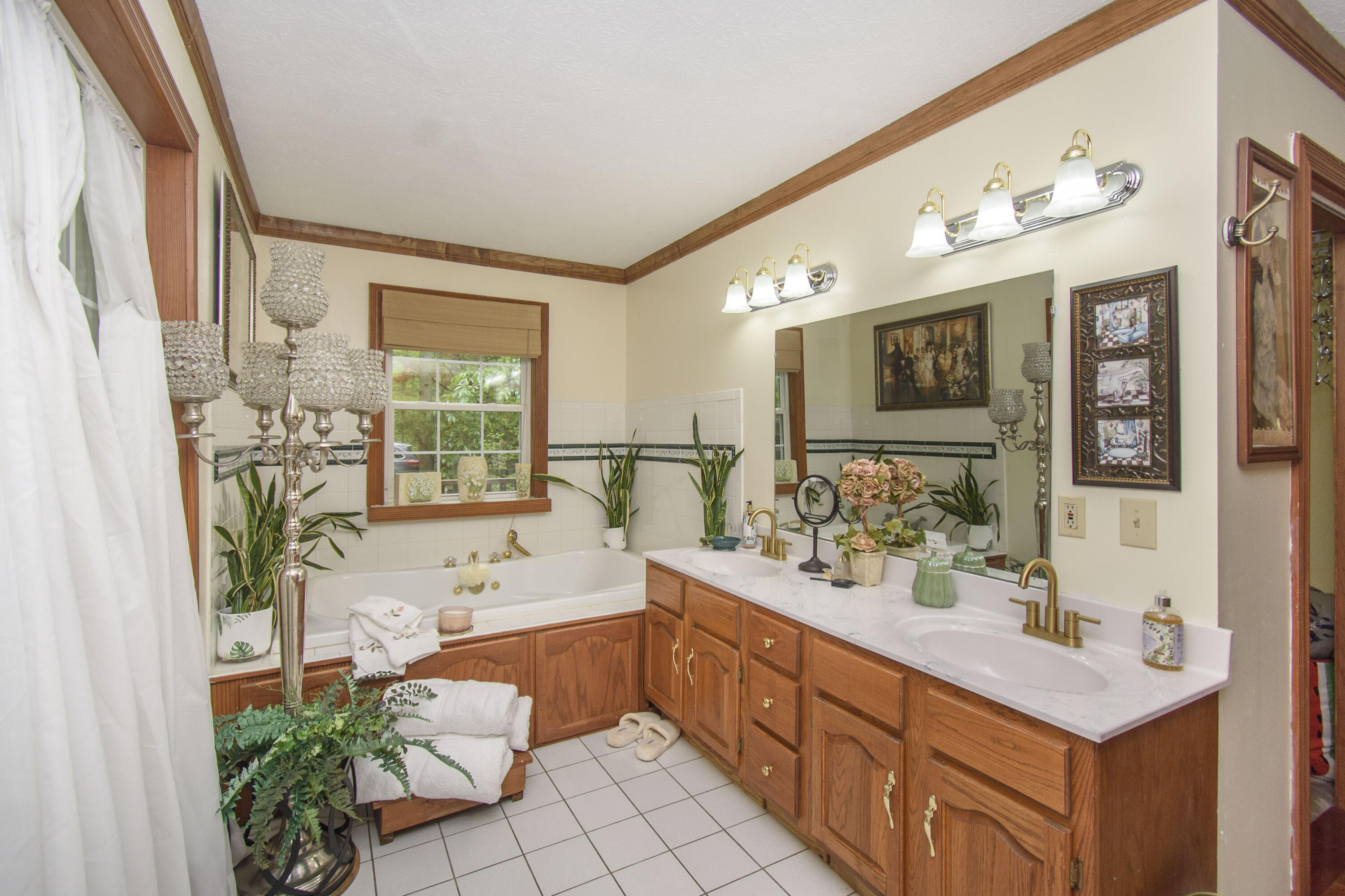 157 Burks Hollow Rd, Willis, Ohio image 37