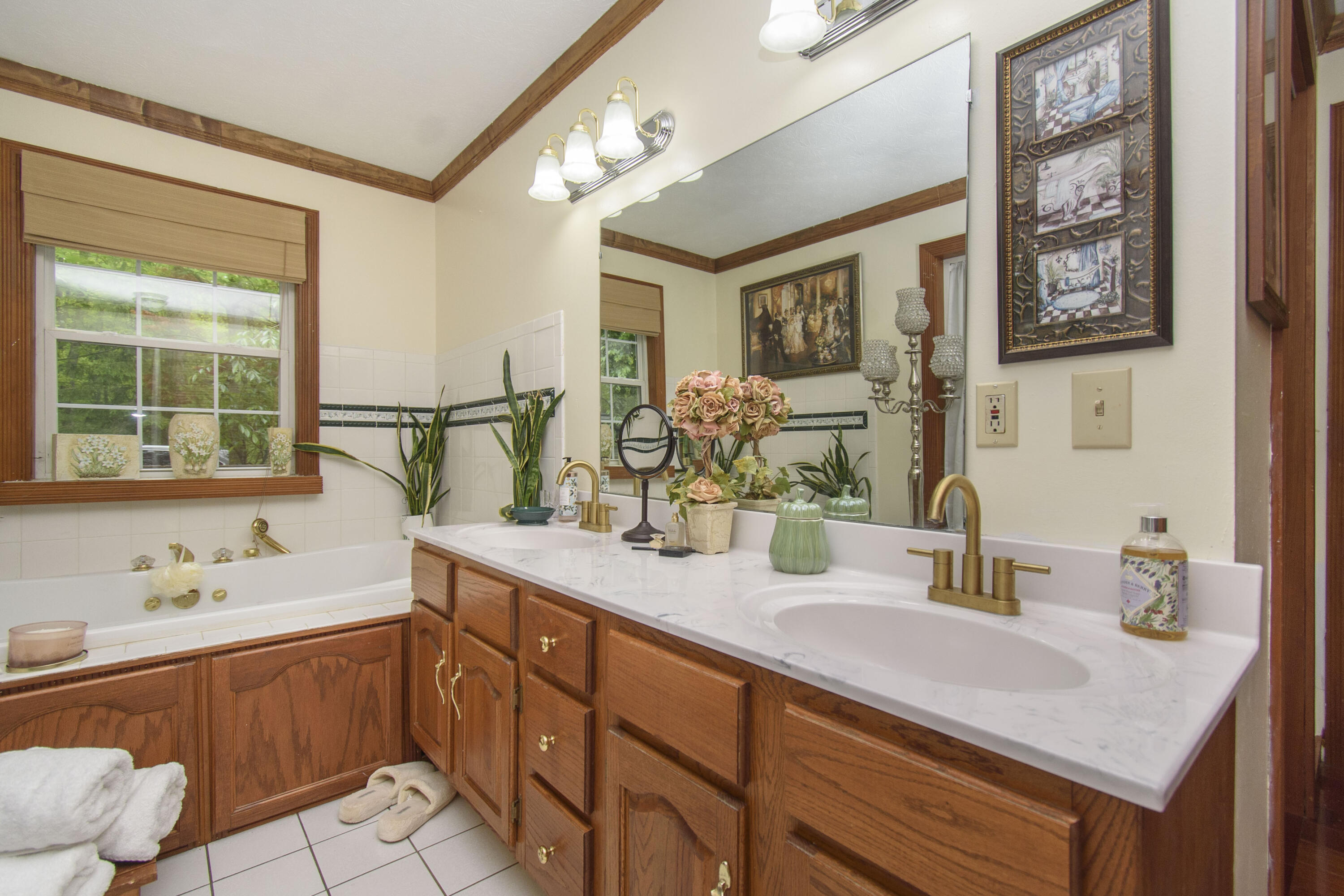 157 Burks Hollow Rd, Willis, Ohio image 40
