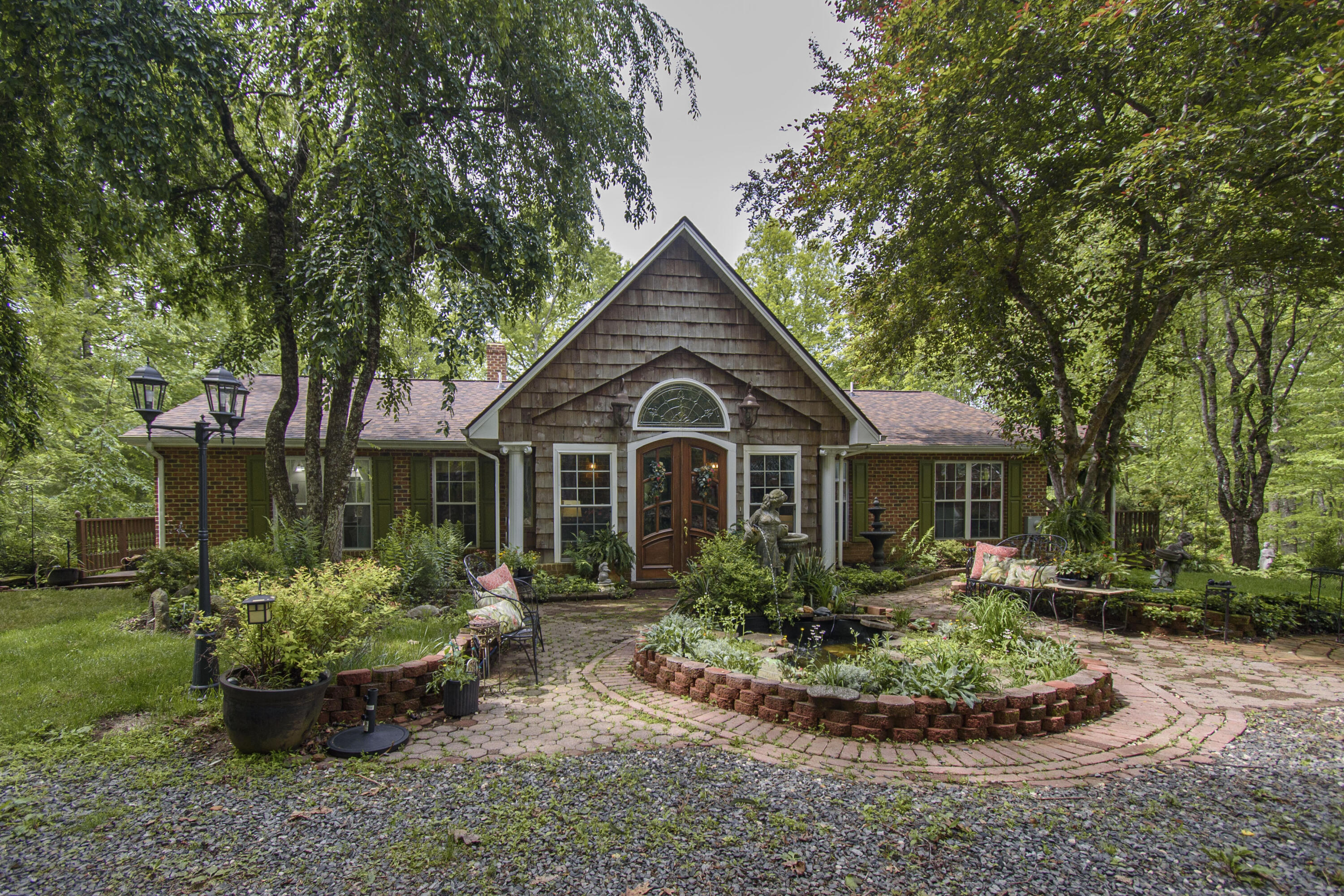 157 Burks Hollow Rd, Willis, Ohio image 4