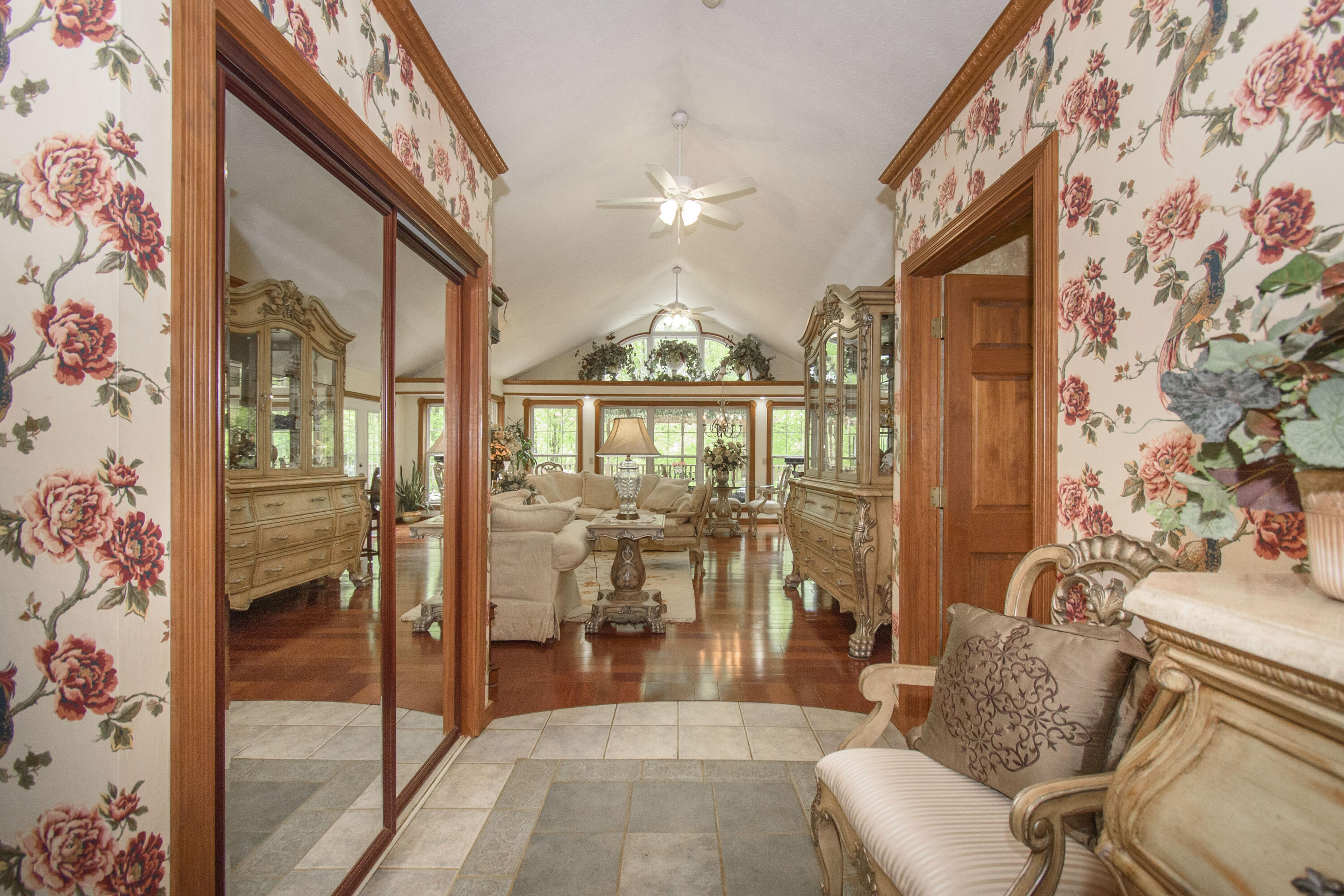 157 Burks Hollow Rd, Willis, Ohio image 11