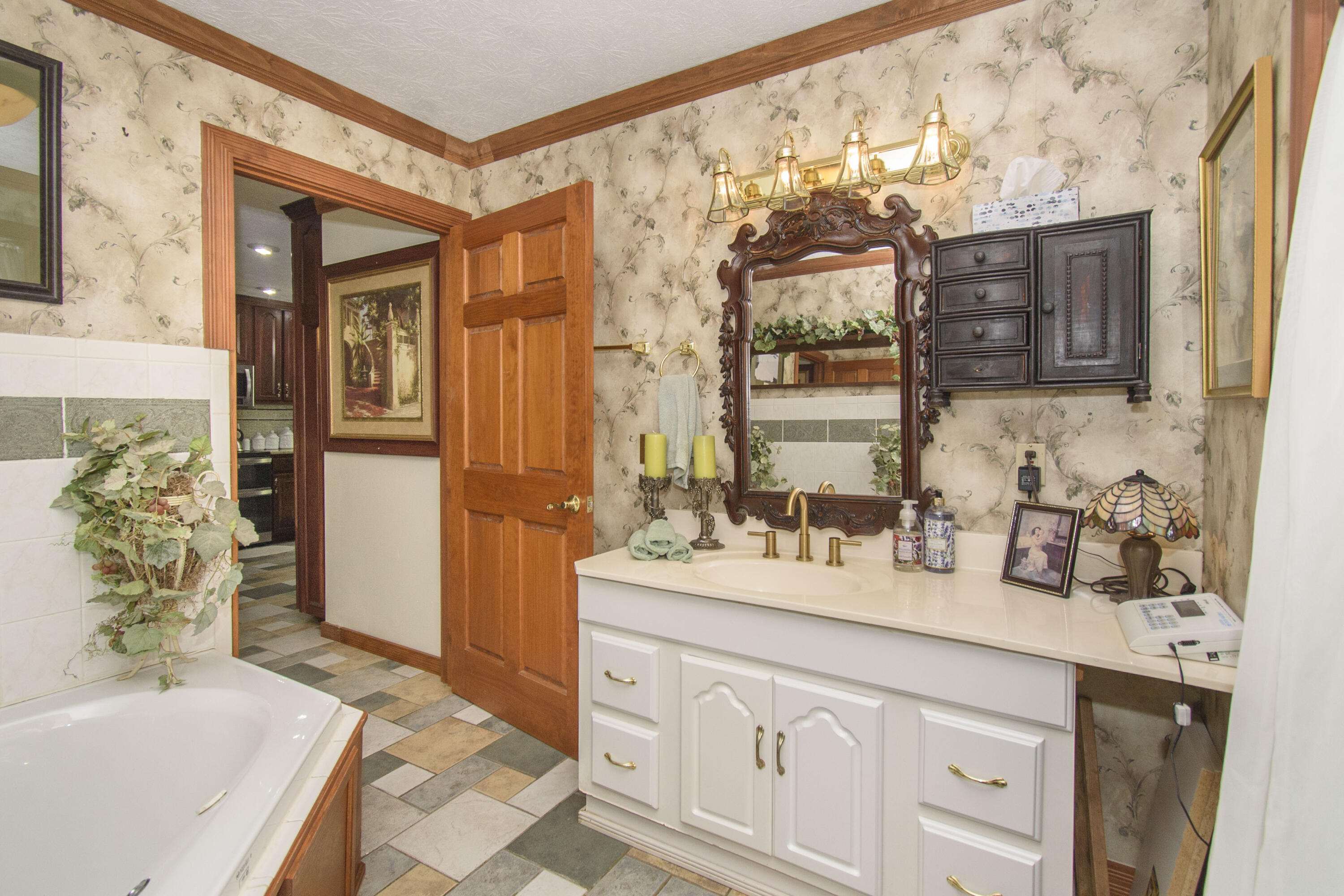 157 Burks Hollow Rd, Willis, Ohio image 26