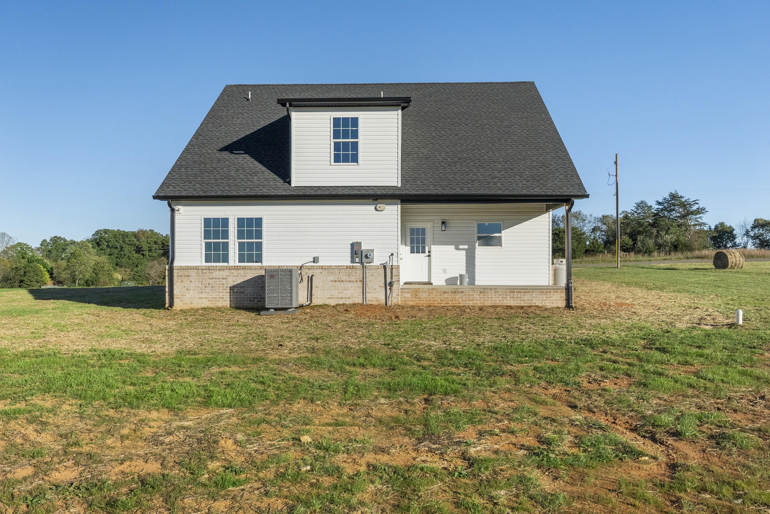 1686 Crab Orchard Rd, Huddleston, Virginia image 47